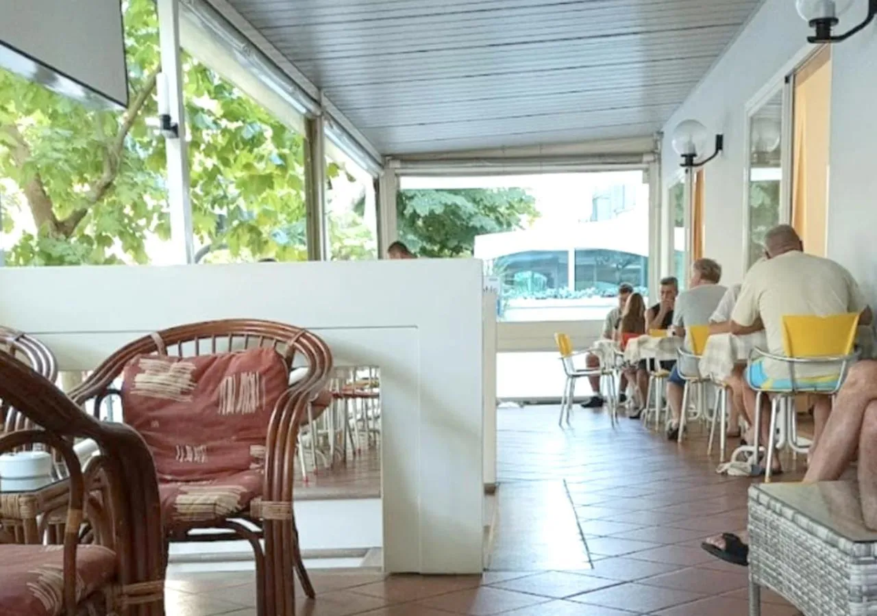 Patio in Hotel Cà Vanni