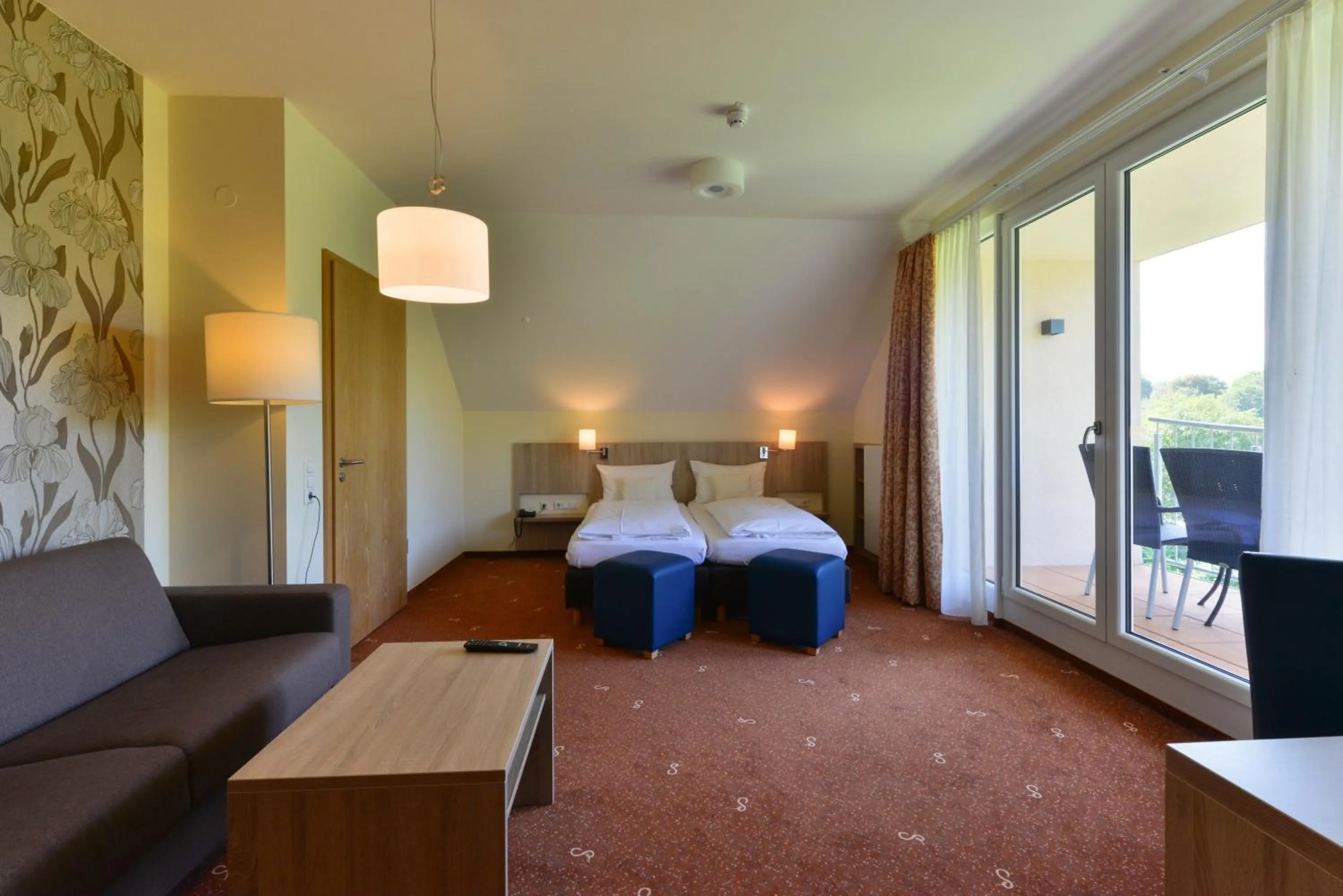 Photo of the whole room, Bed in Schade's Wohlfühlhotel