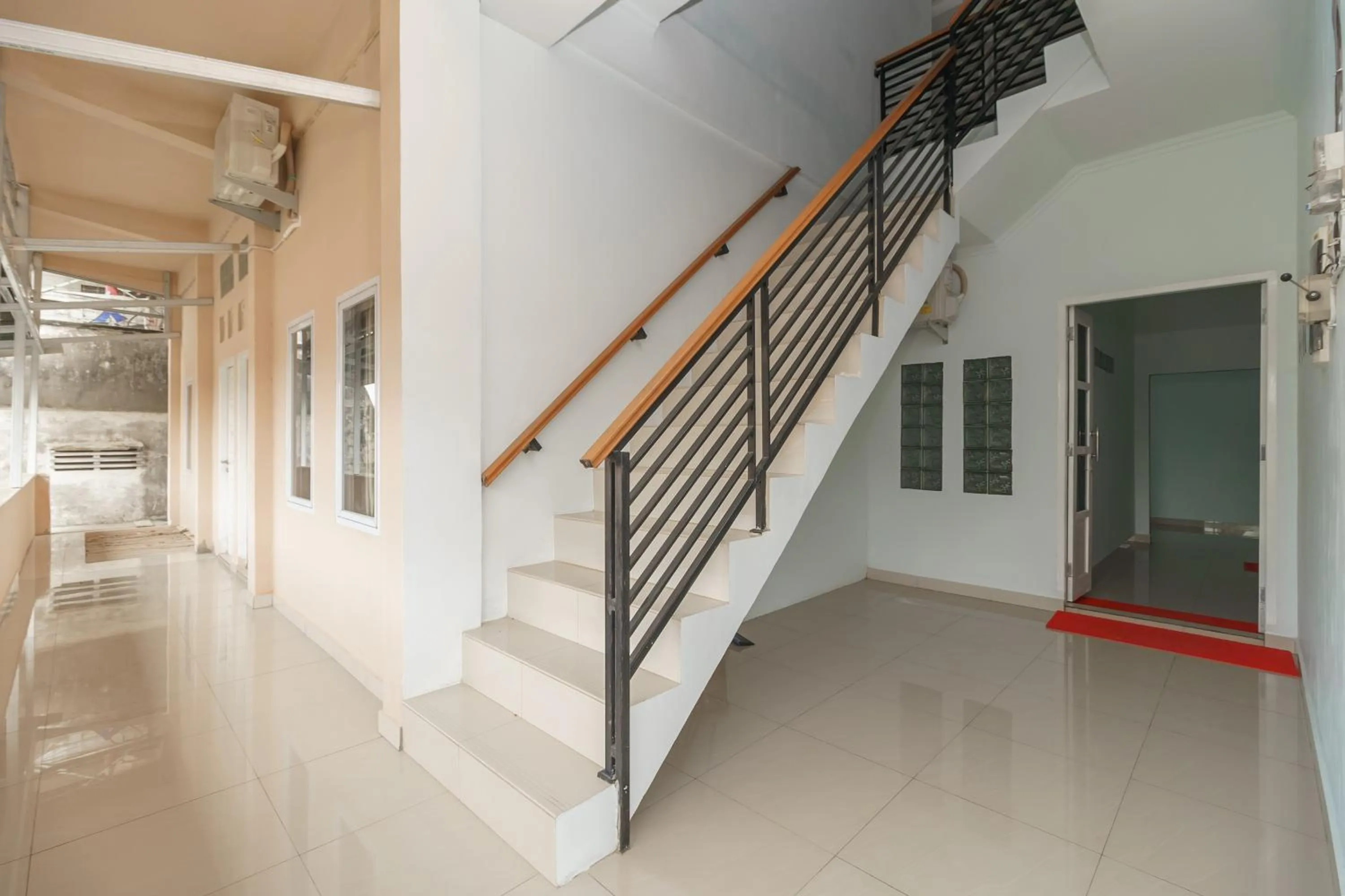 Facade/entrance in RedDoorz Syariah near Simpang Sekip Palembang