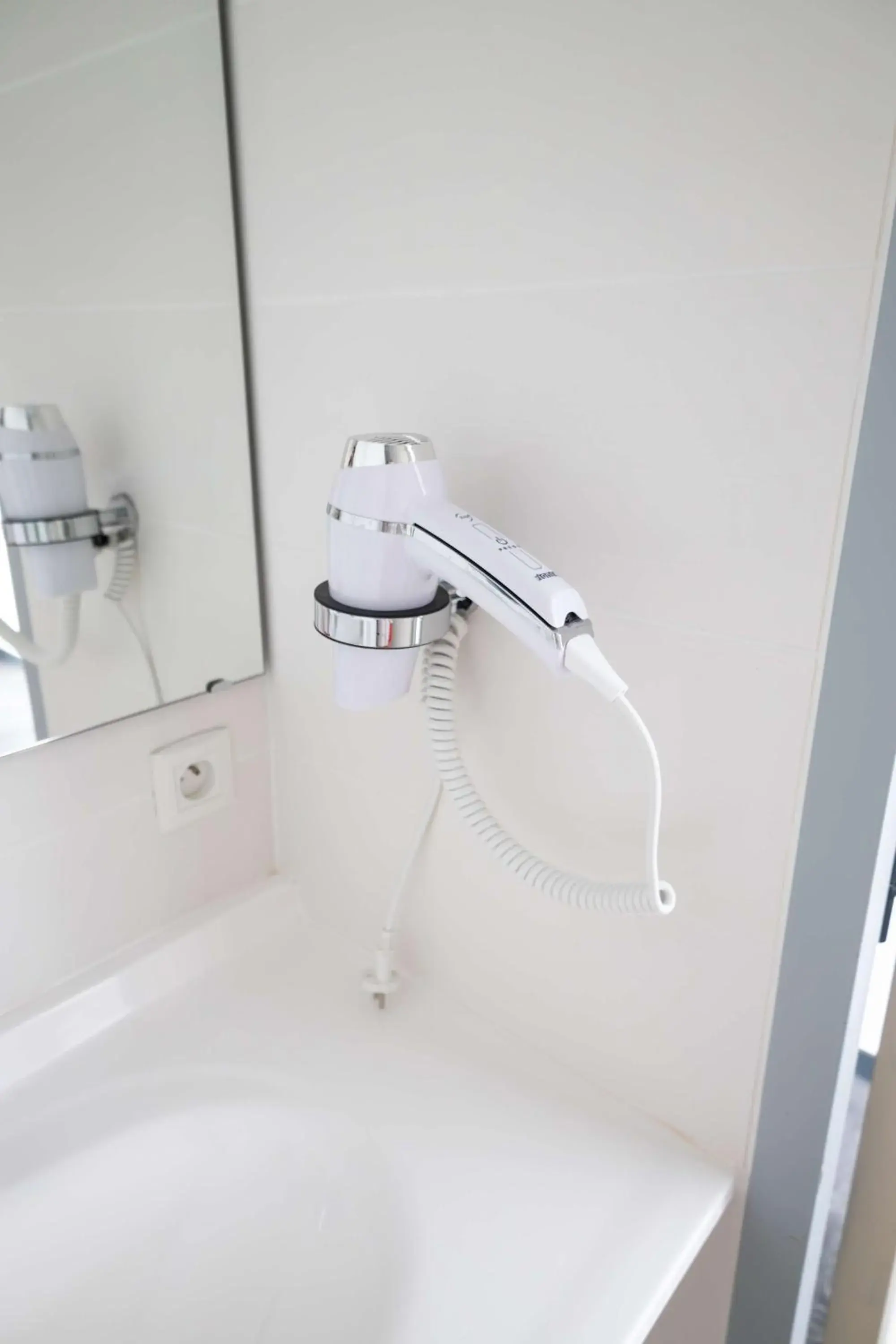 Standard Double Room in Brit Hotel Confort Saint-Lô Standard Double Room in Brit Hotel Confort Saint-Lô