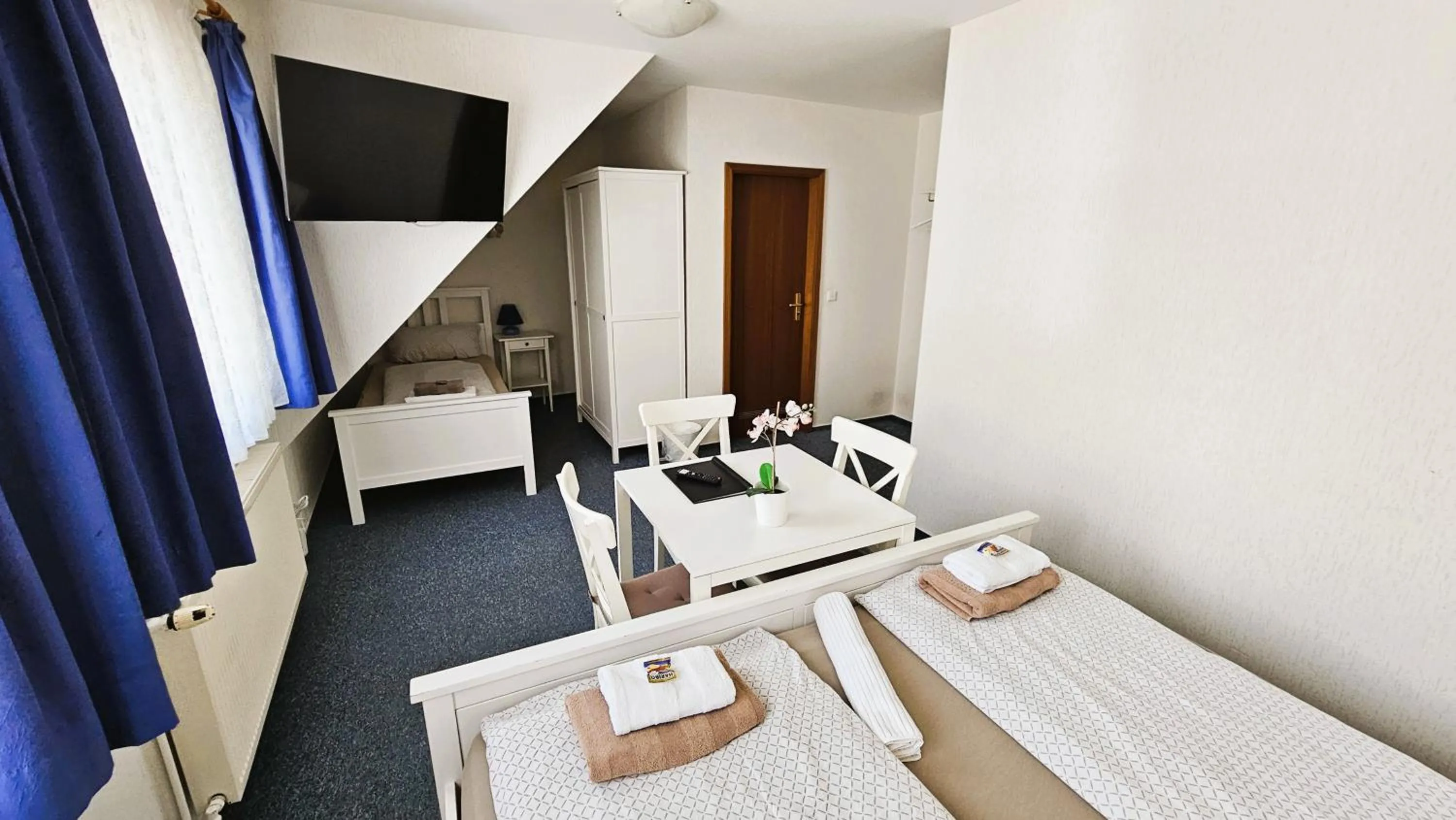 Bed in Hotel Dorfkrug Büsum