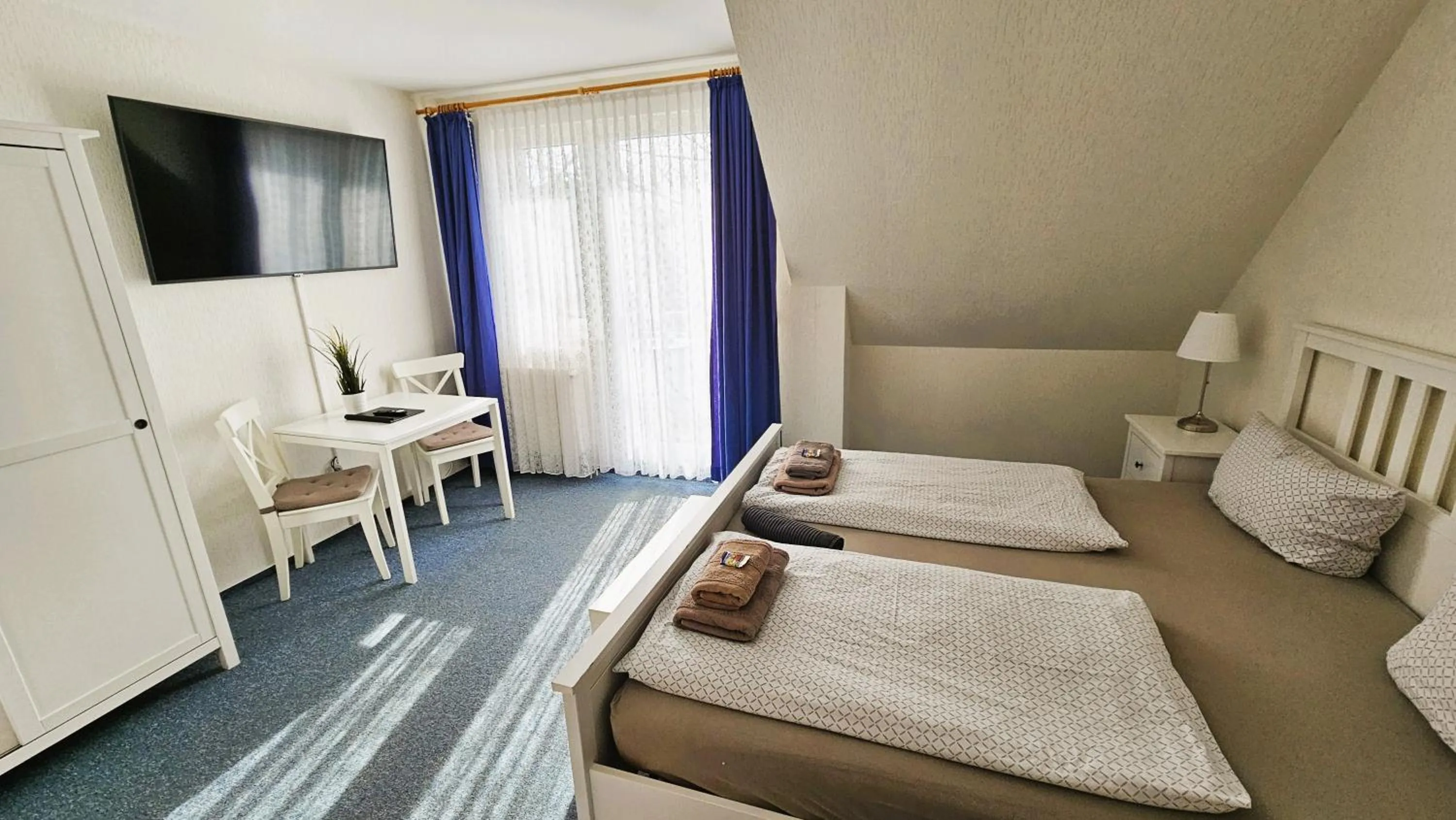 Bed in Hotel Dorfkrug Büsum