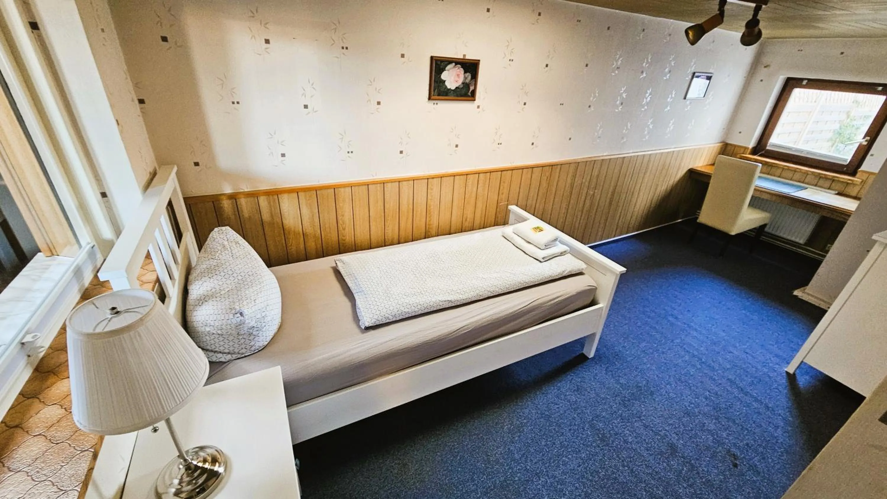 Bed in Hotel Dorfkrug Büsum