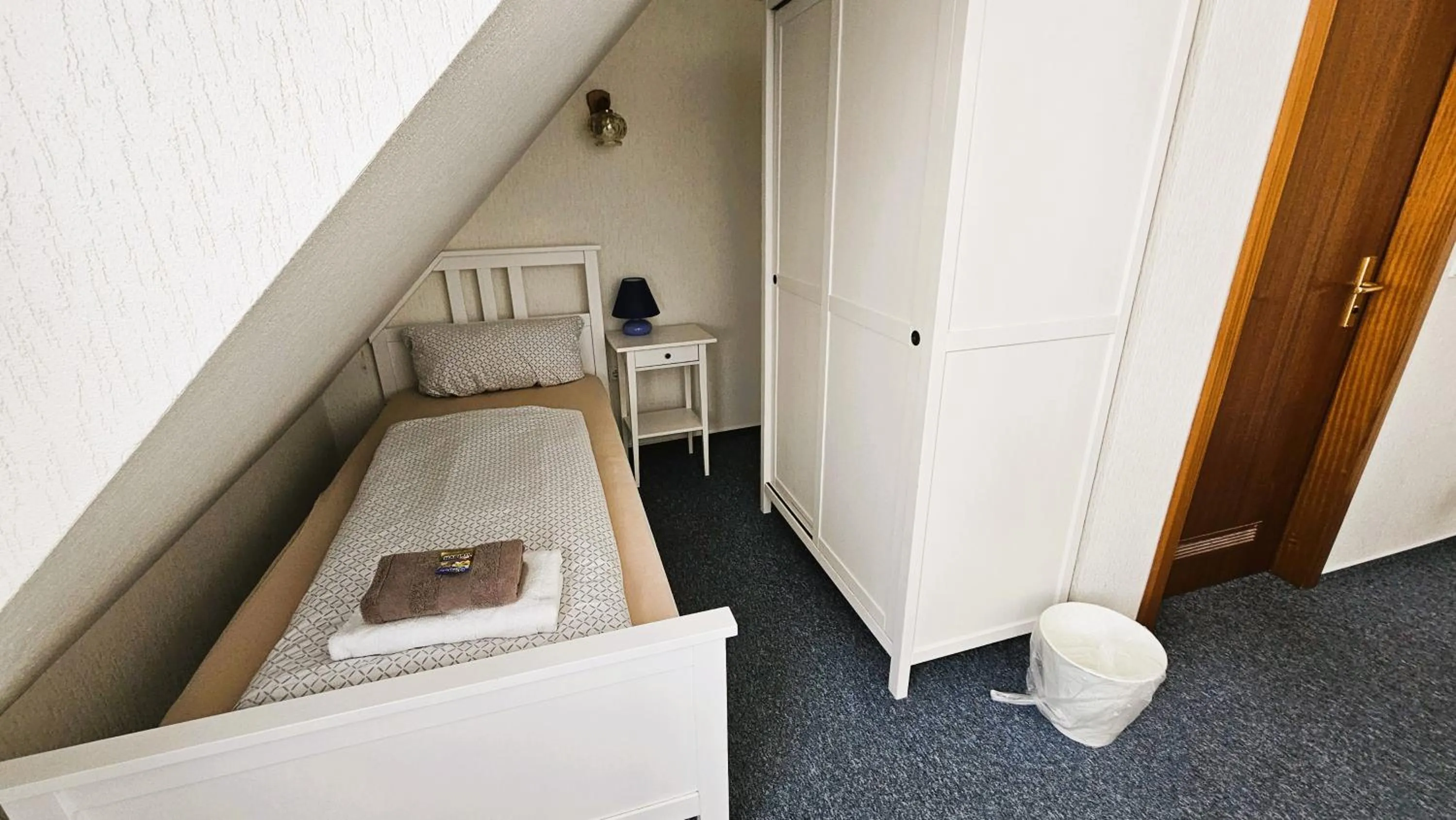 Bed in Hotel Dorfkrug Büsum