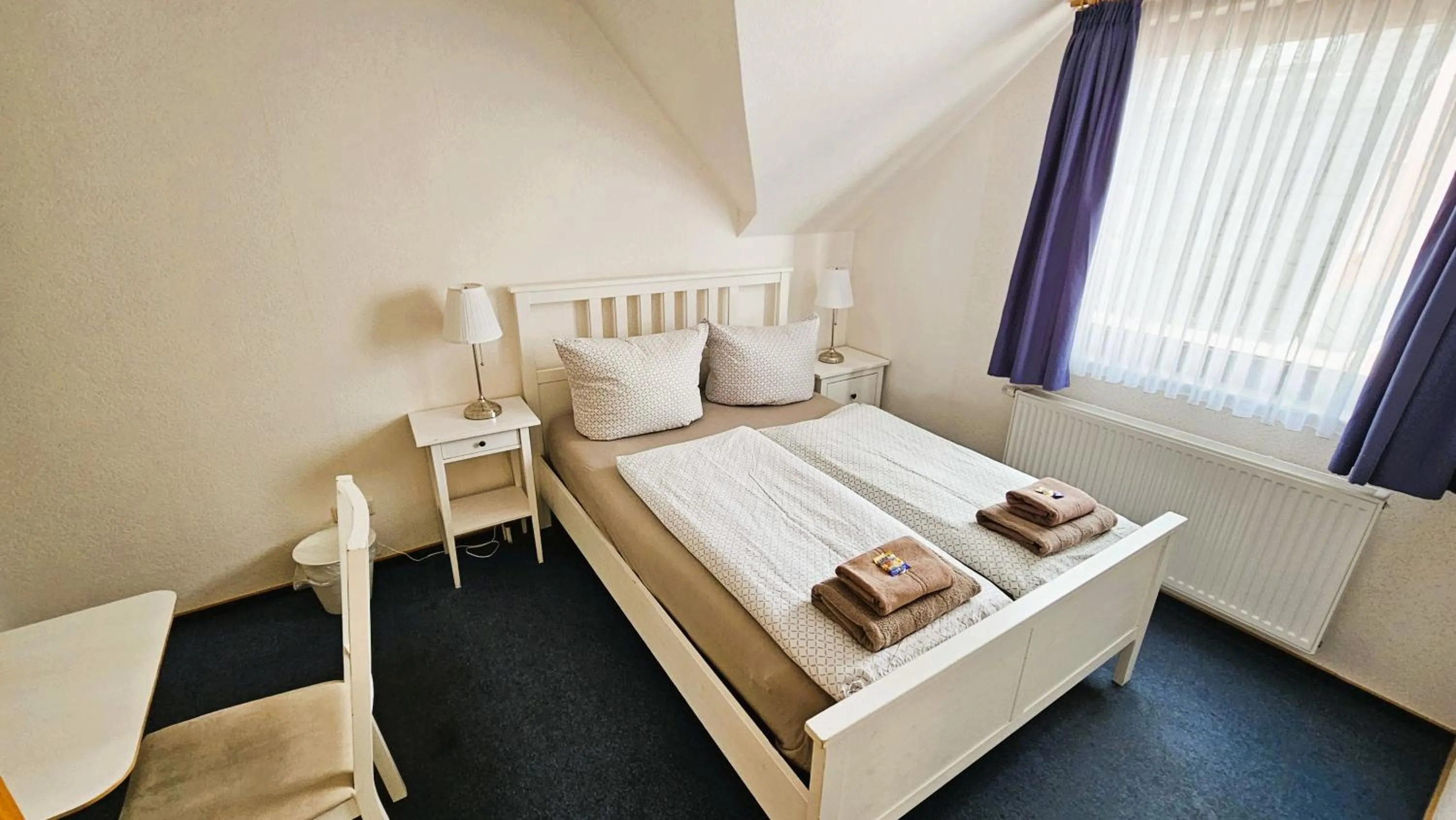 Bed in Hotel Dorfkrug Büsum