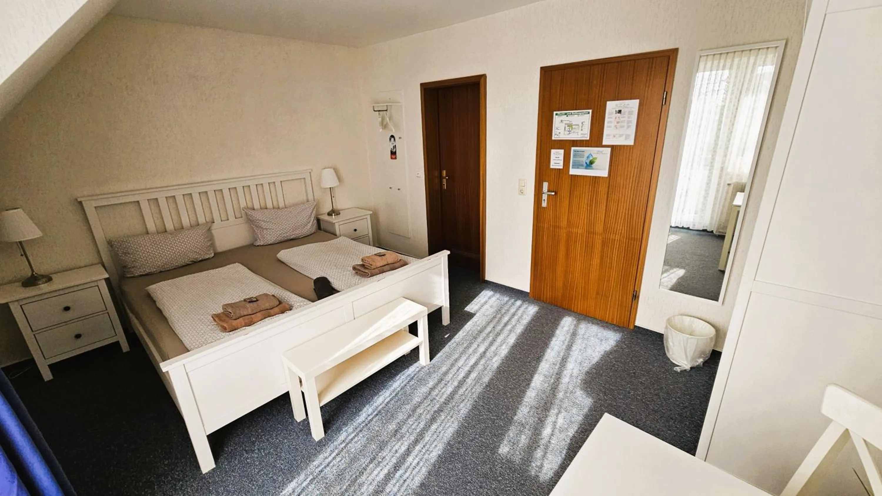 Bed in Hotel Dorfkrug Büsum