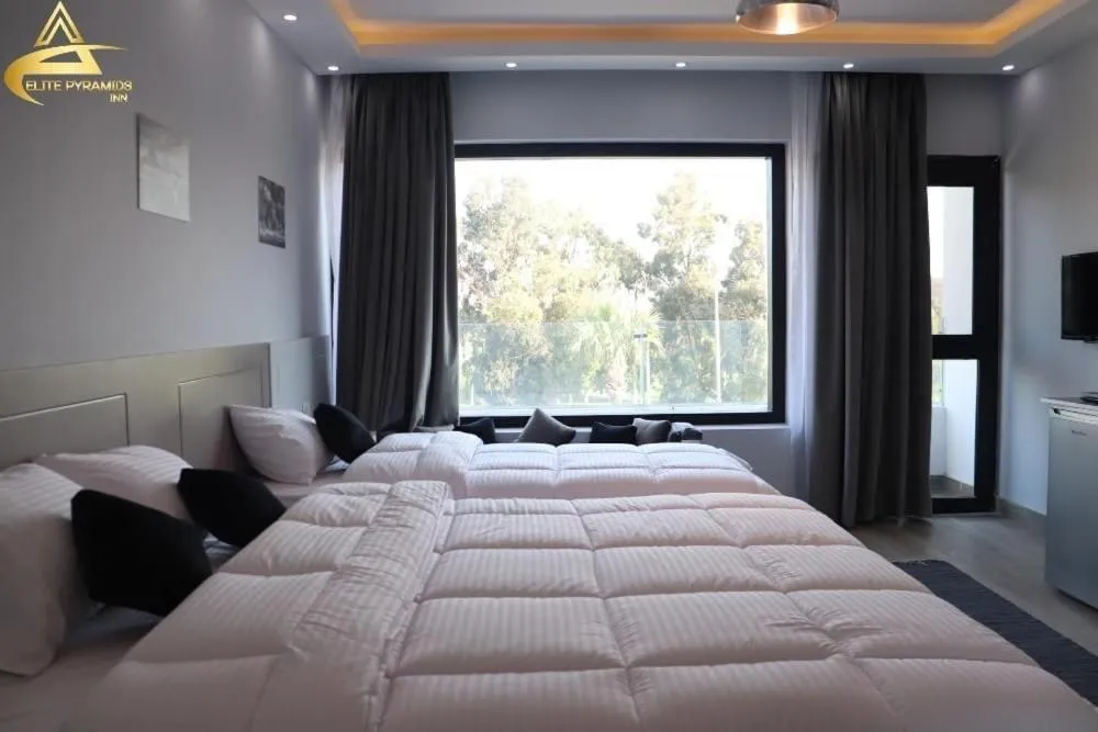 Bed in Elite Pyramids Inn Islamic inn