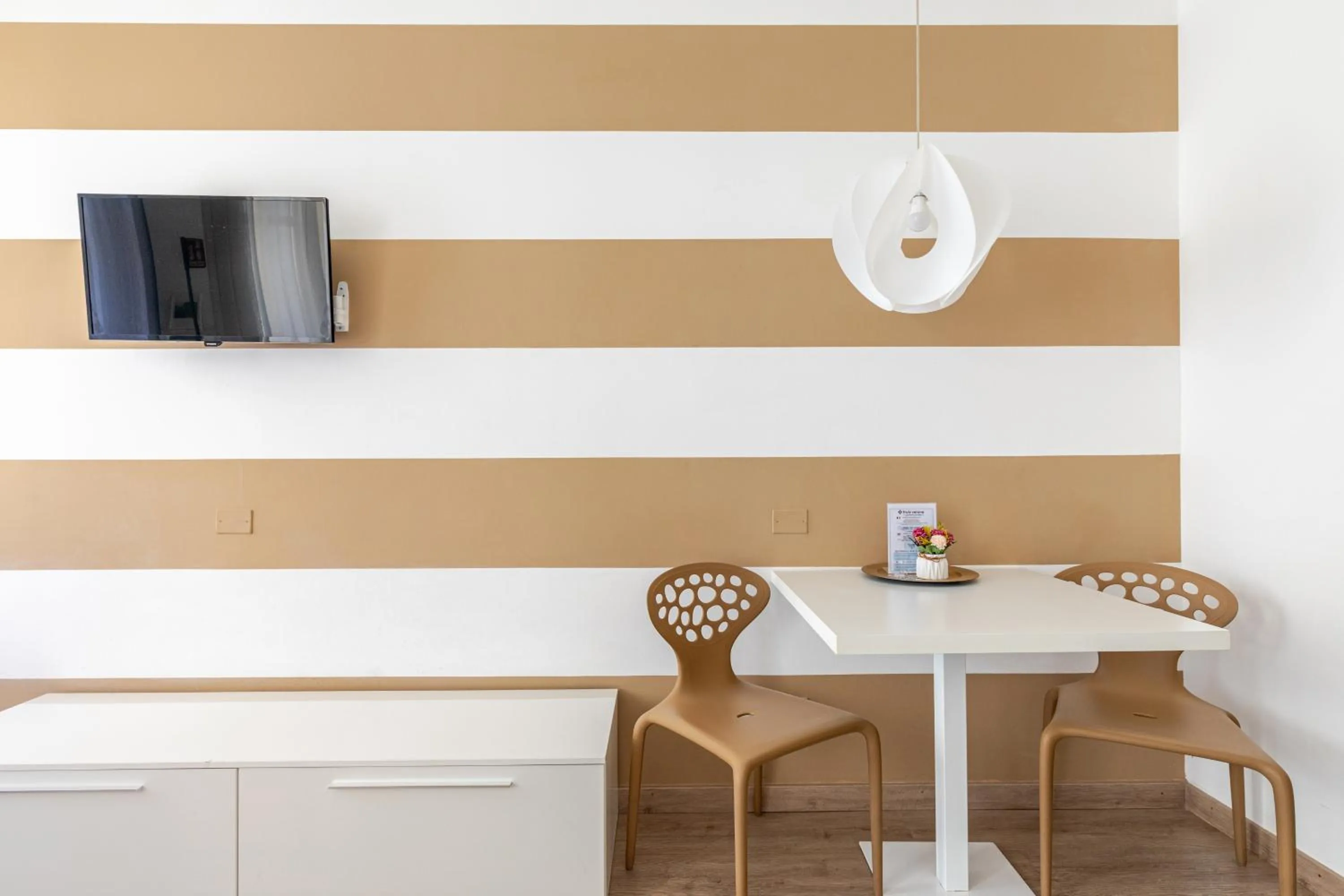 TV and multimedia in Truly Verona