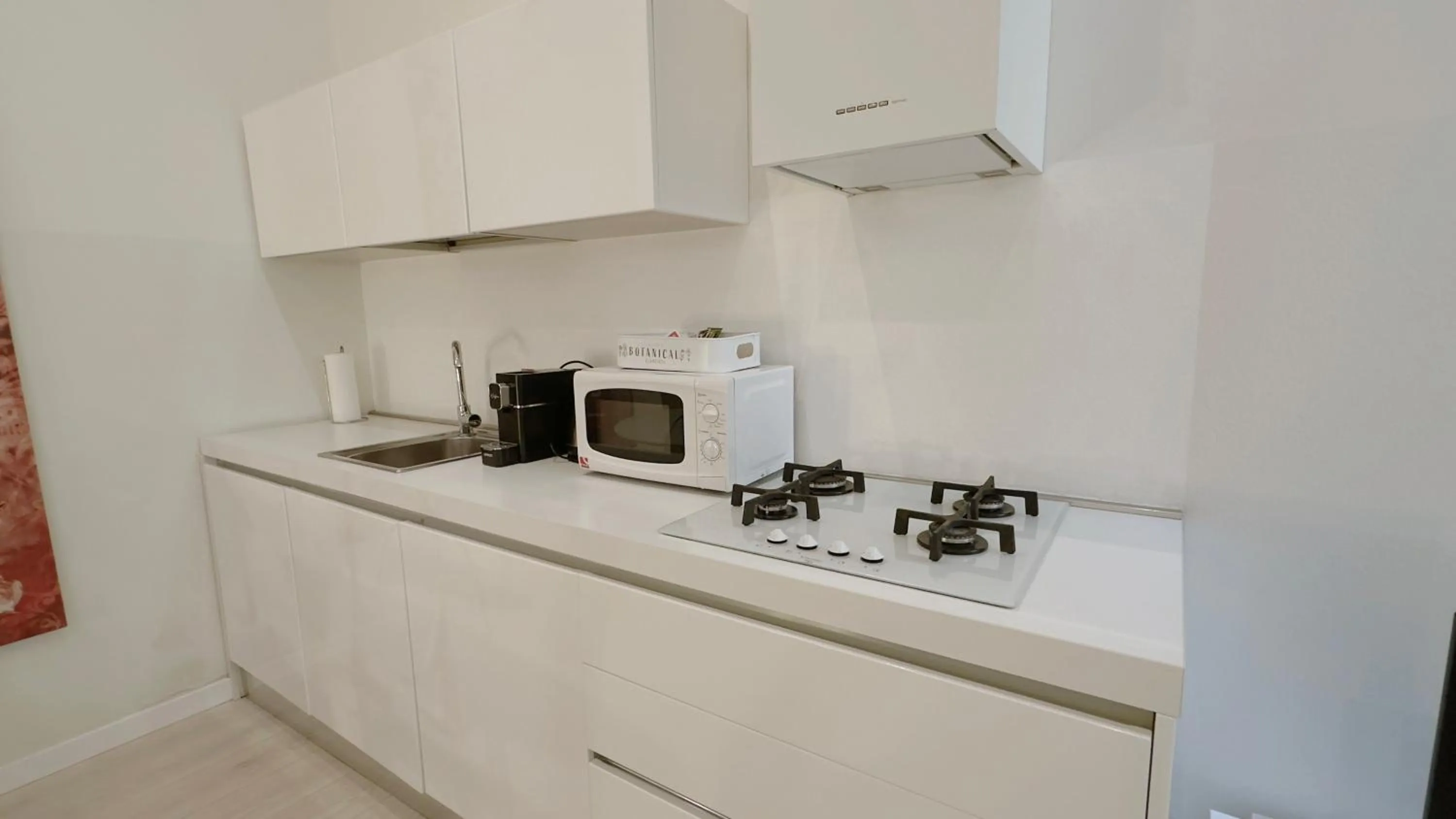 Coffee/tea facilities in Truly Verona