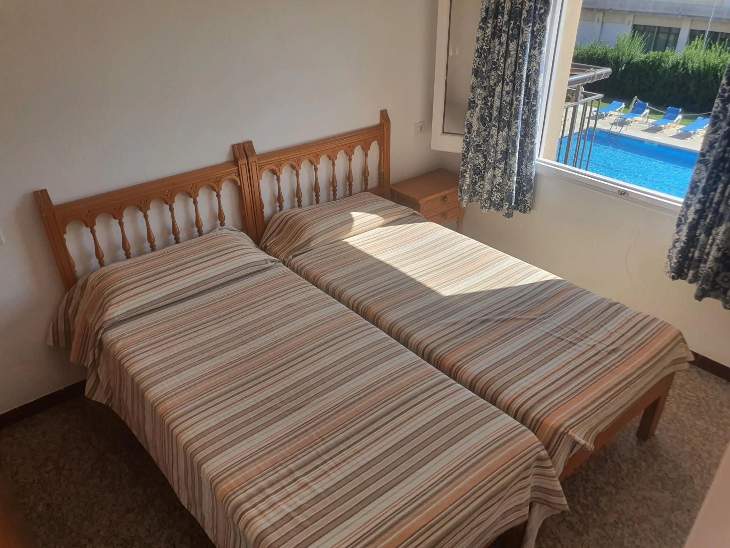 Bedroom, Bed in Payet Apartments