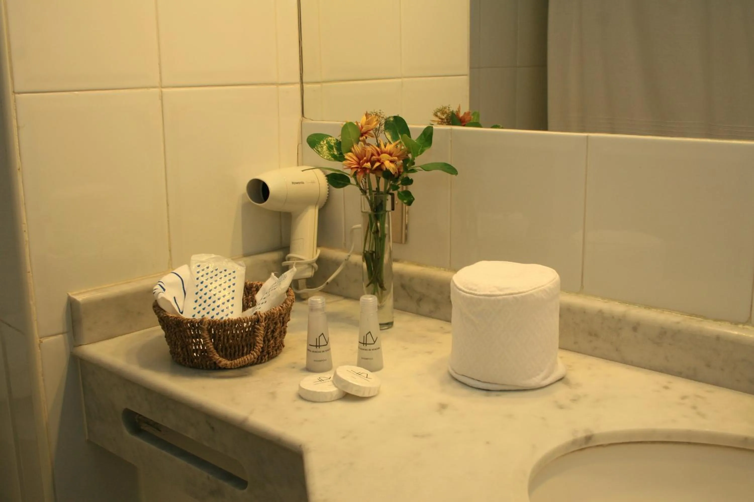 Bathroom in Hotel Acacias de Vitacura