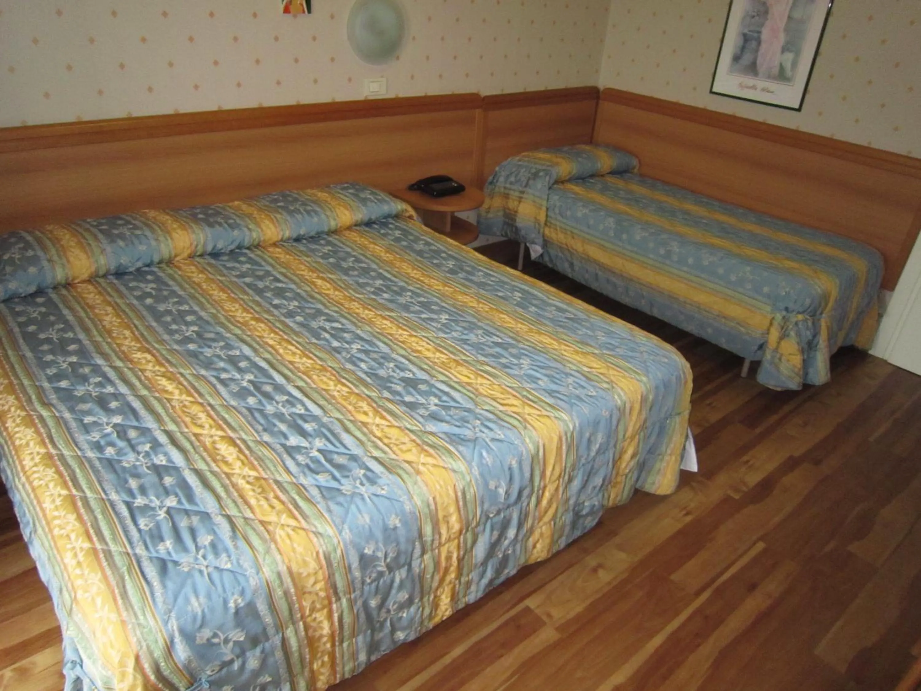 Photo of the whole room, Bed in Hotel San Francisco Spiaggia