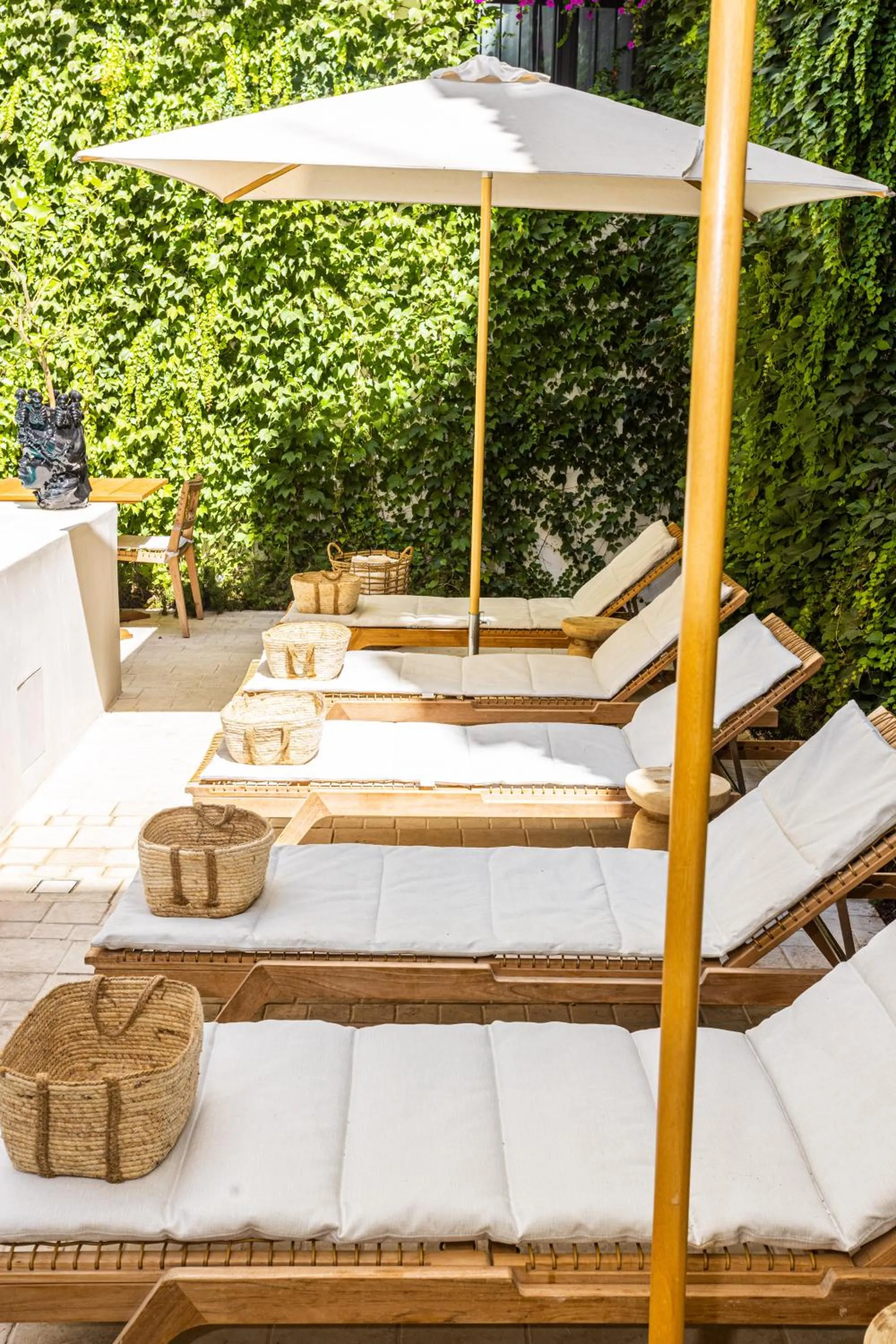 Garden in Casa Nostra Luxury Suites & Spa