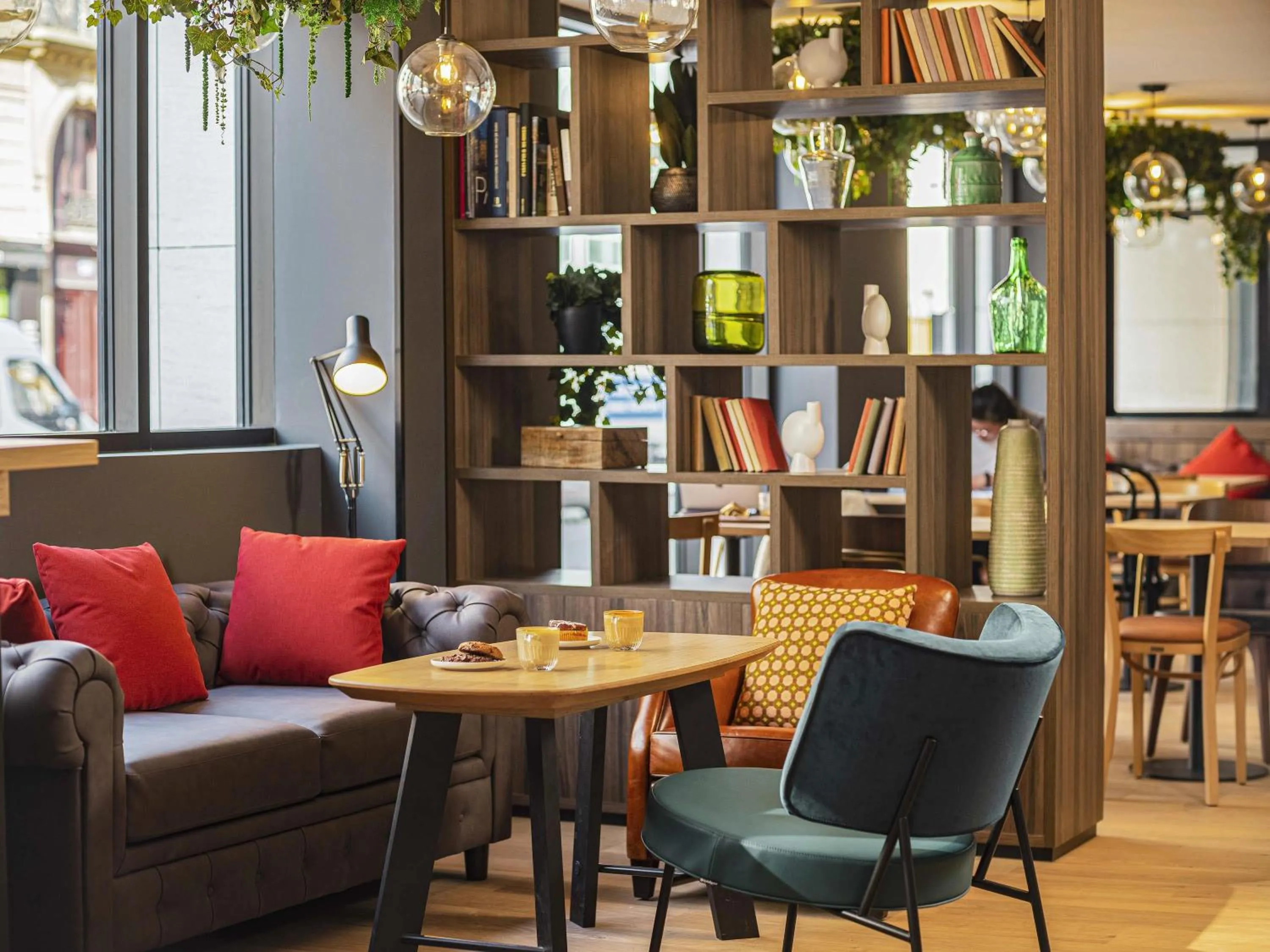 Restaurant/places to eat in Novotel Paris Vaugirard Montparnasse