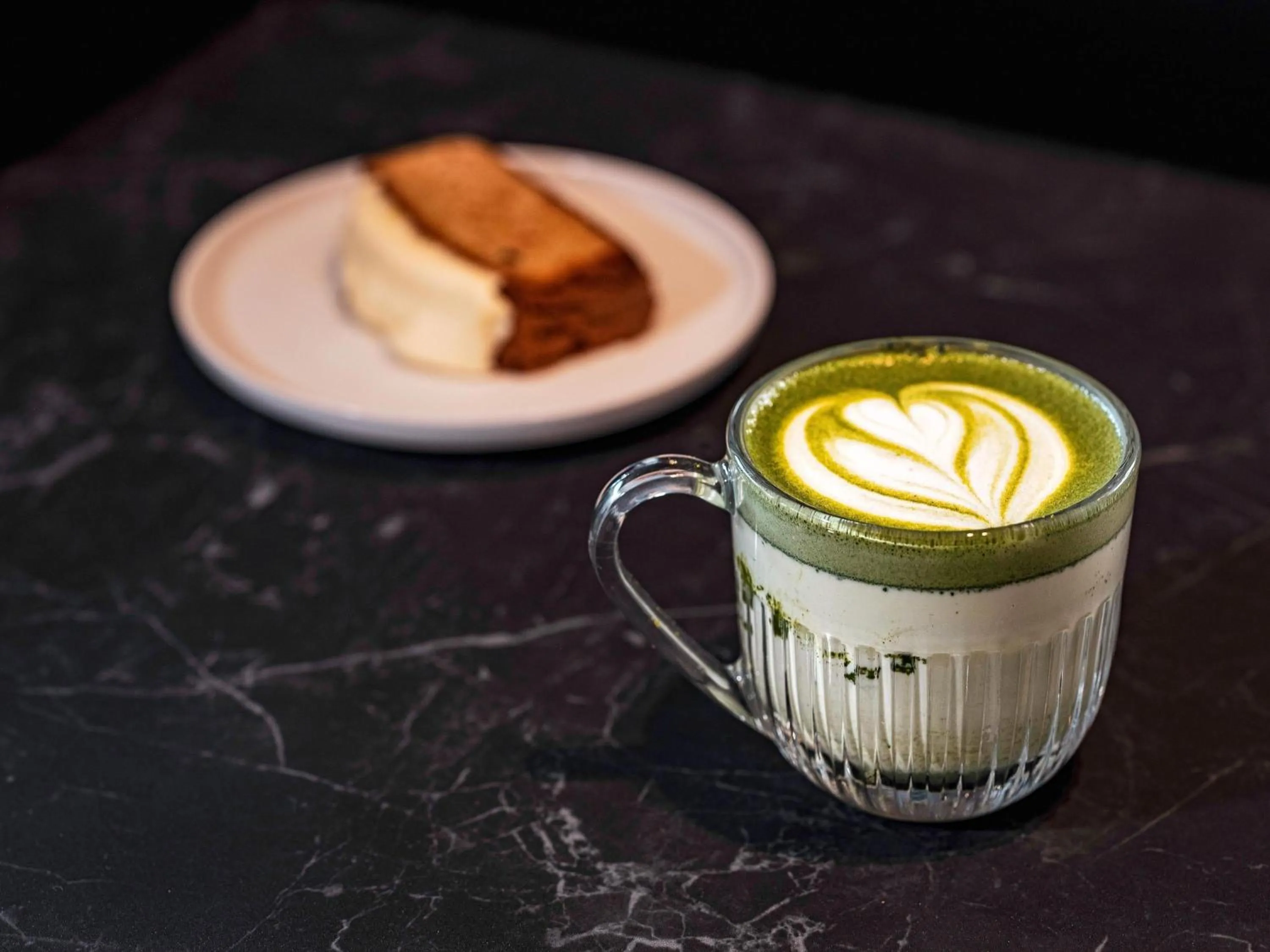 Restaurant/places to eat in Novotel Paris Vaugirard Montparnasse