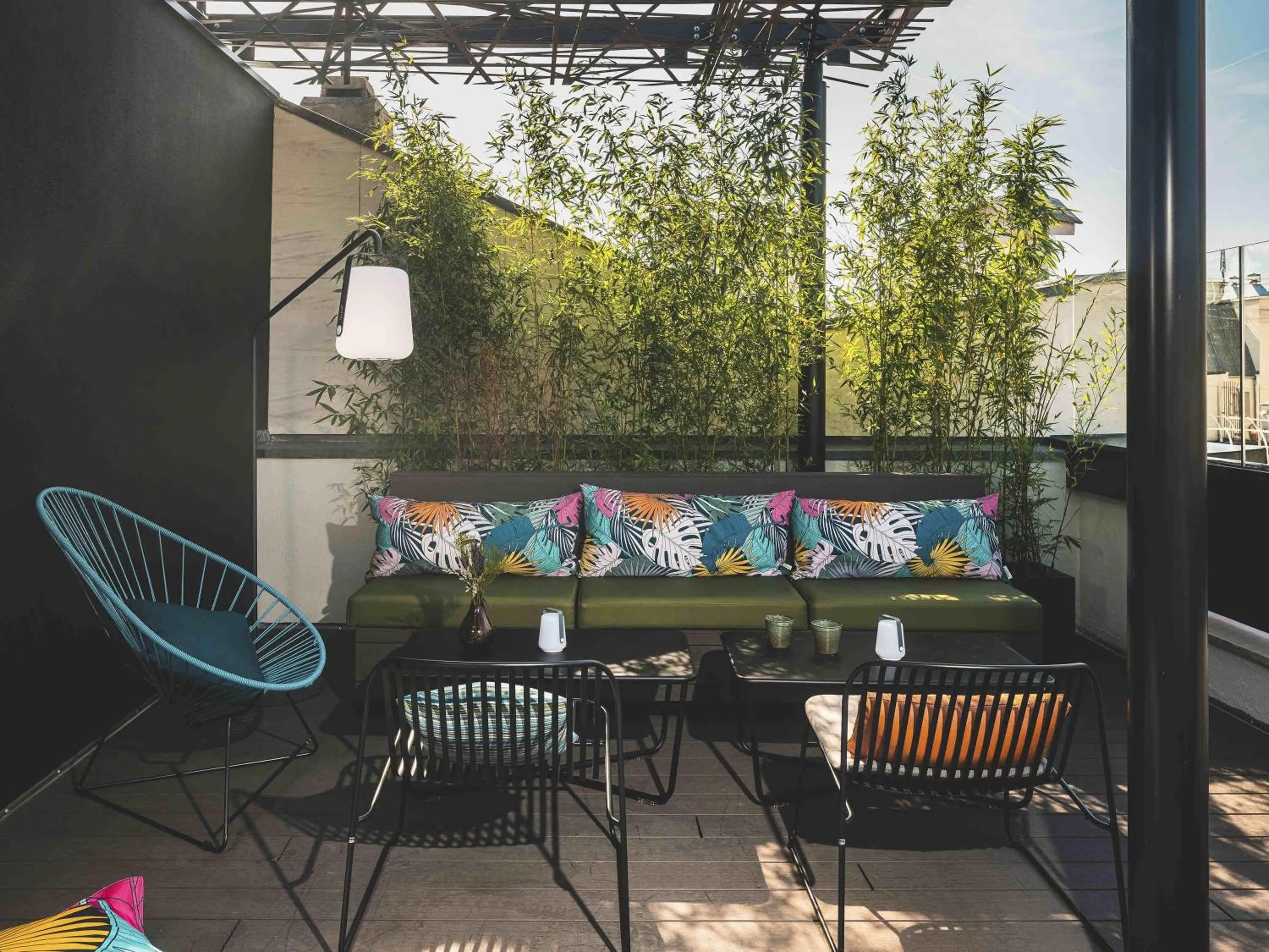 Lounge or bar in Novotel Paris Vaugirard Montparnasse