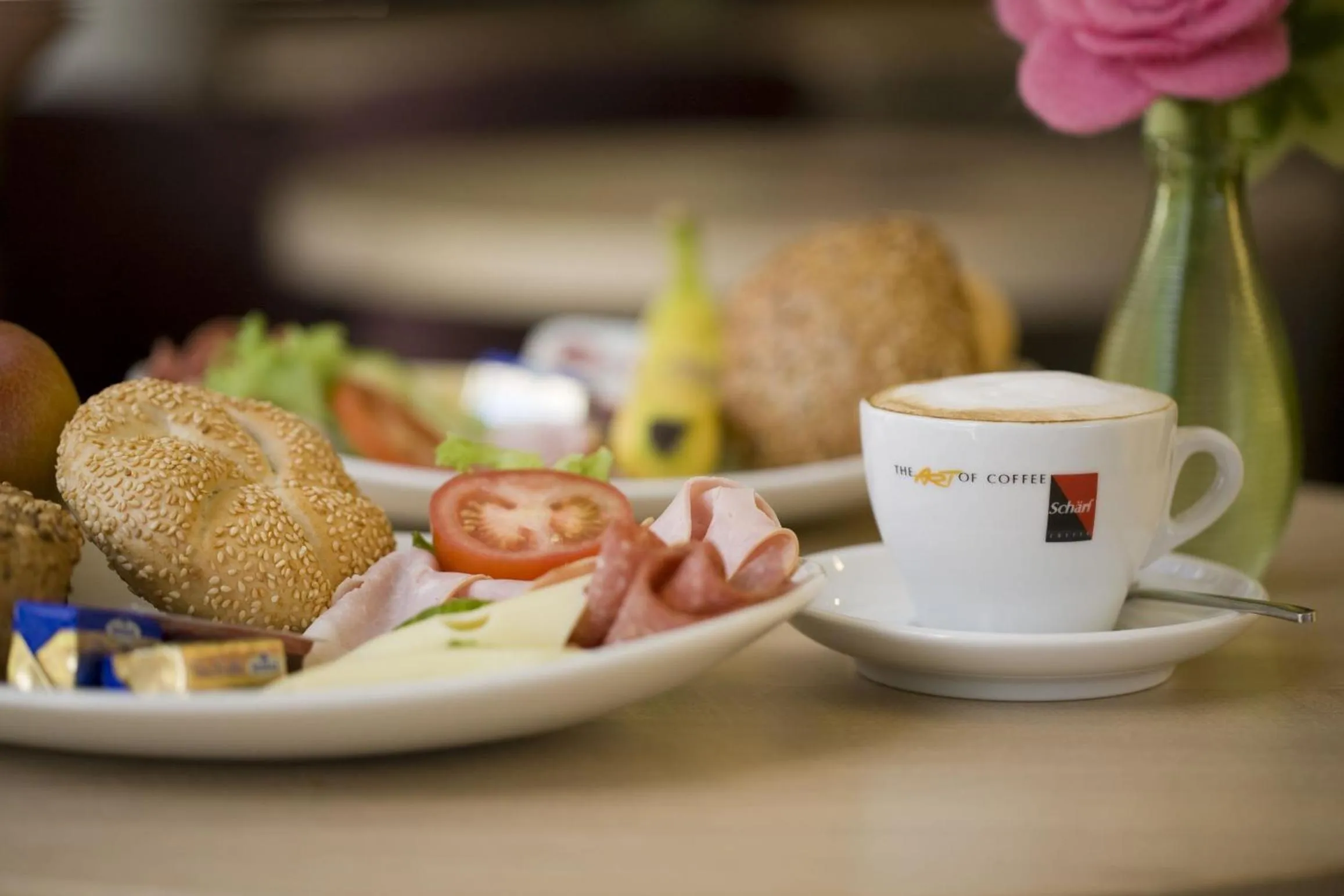 Food in Aparthotel Landau an der Isar