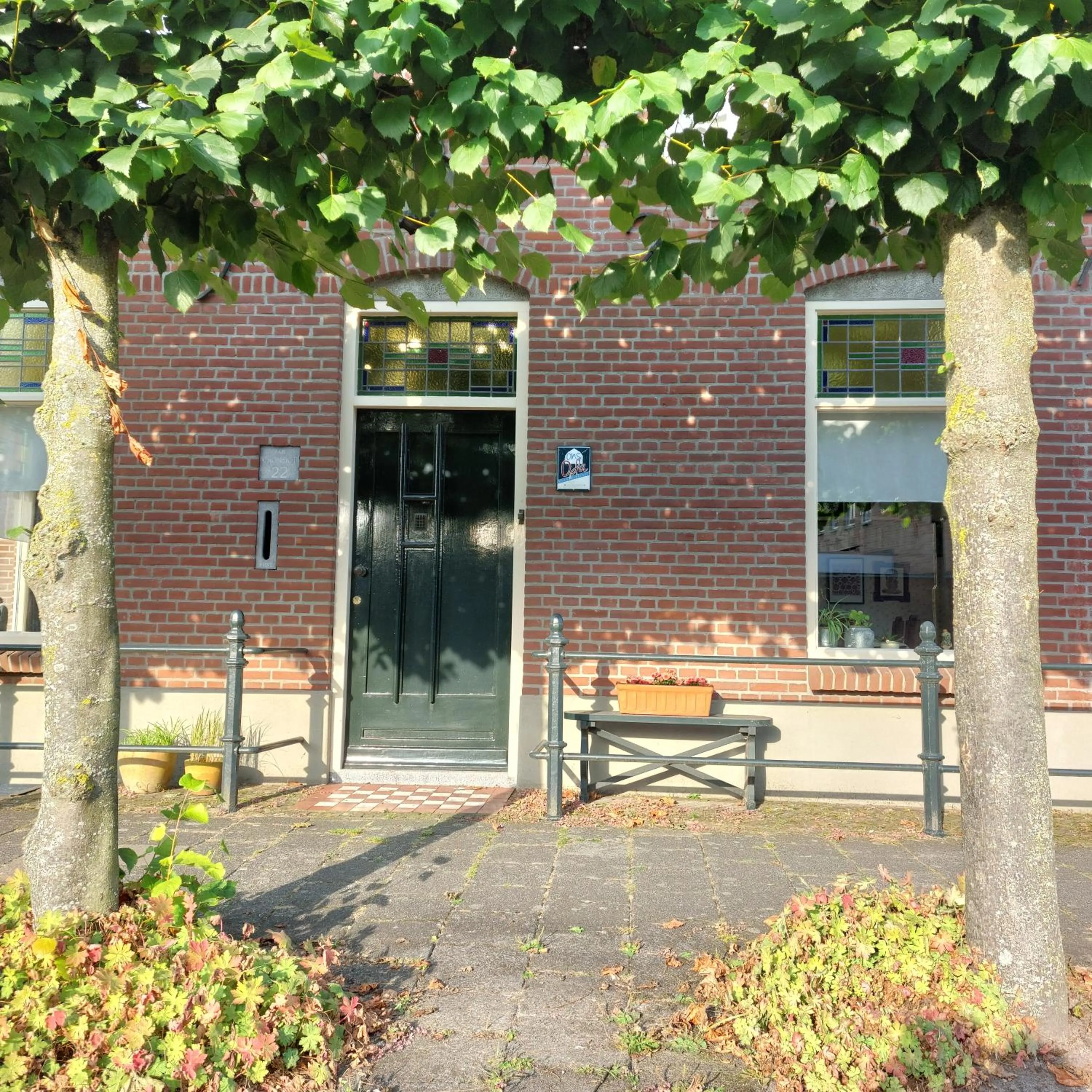 Property building in Bed&Breakfast ons Oda