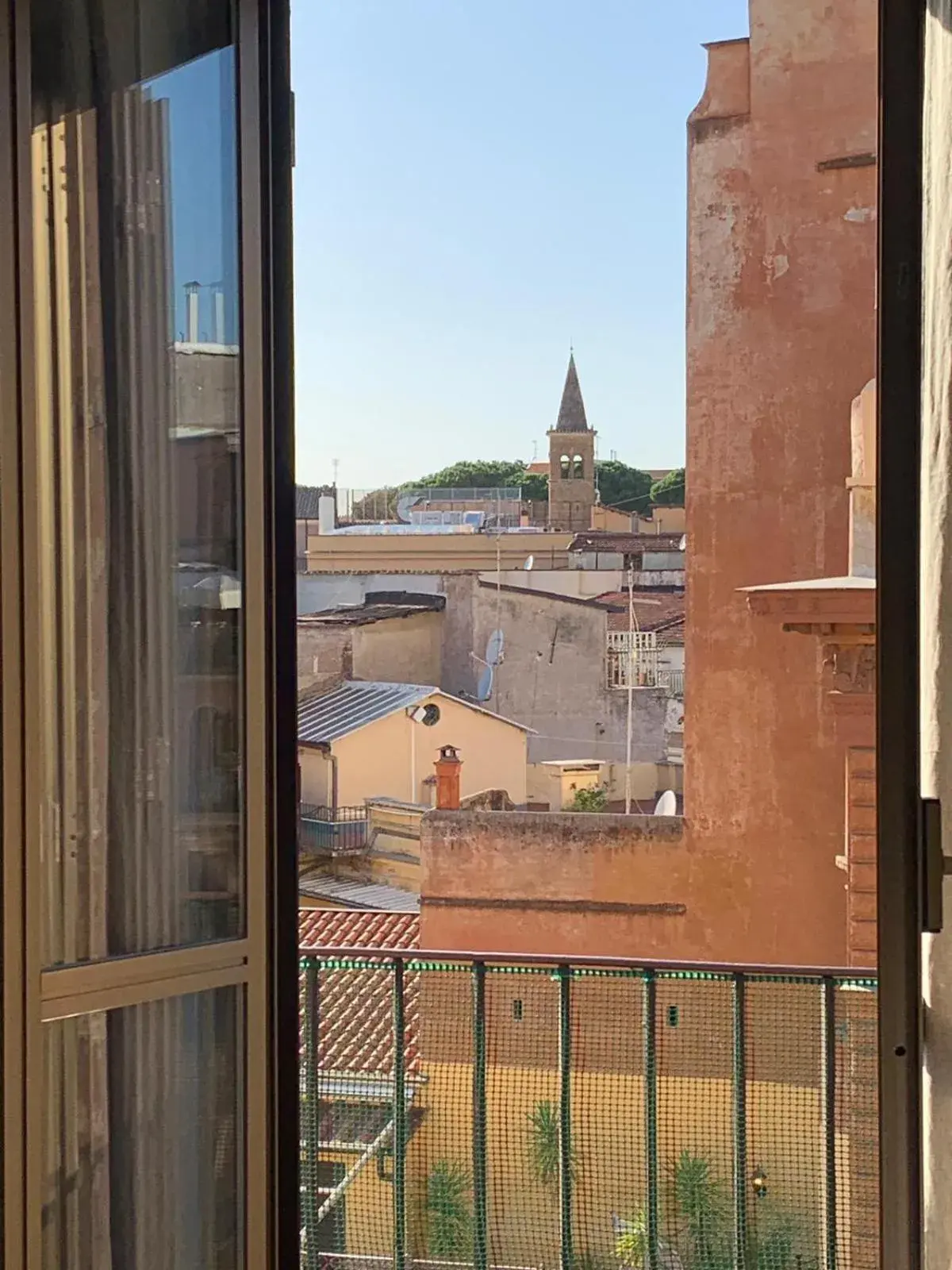 Quadruple Room in Cavour Urban Rooms by GHOR Quadruple Room in Cavour Urban Rooms by GHOR