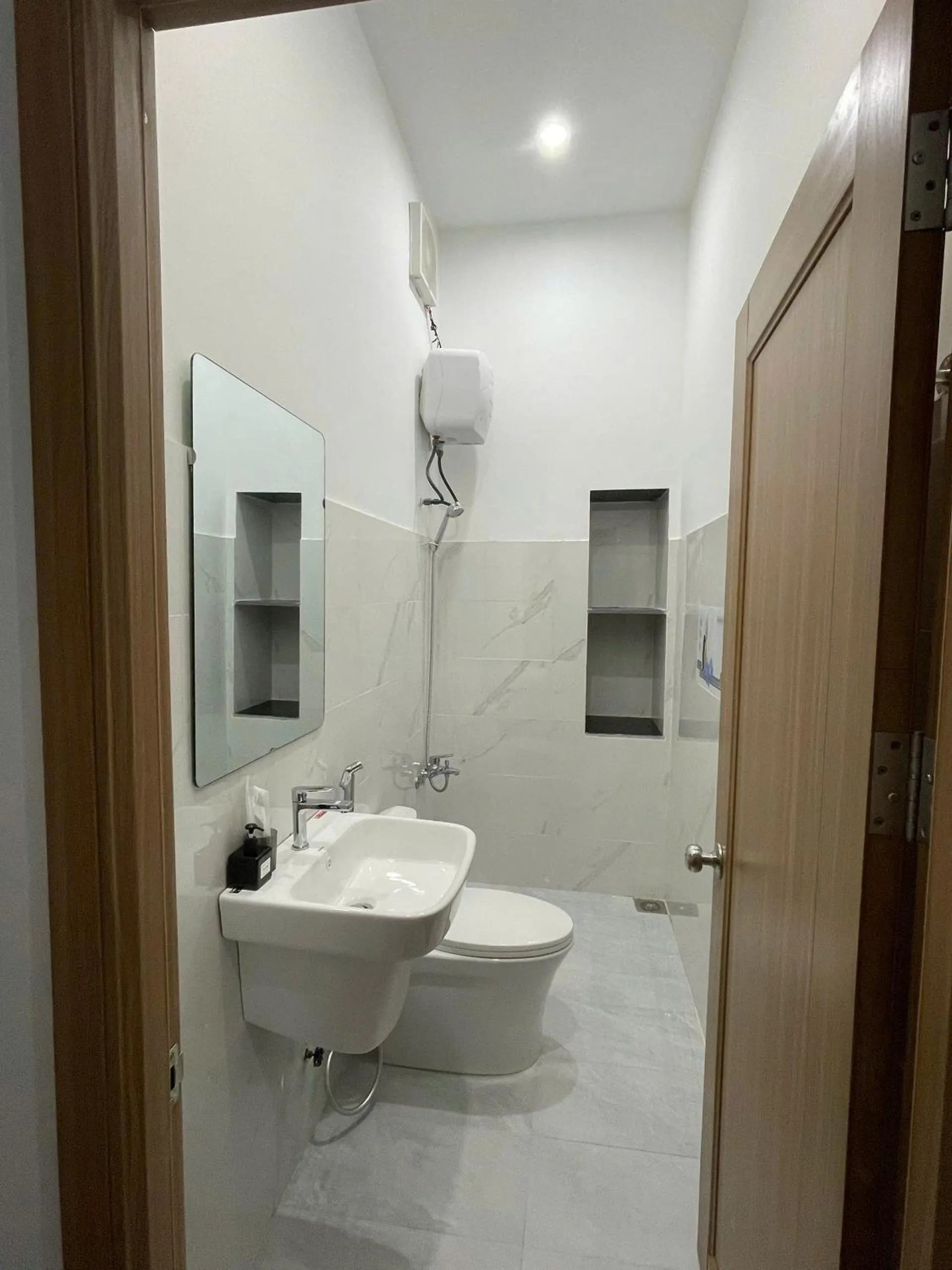 Santorini House and Coffee