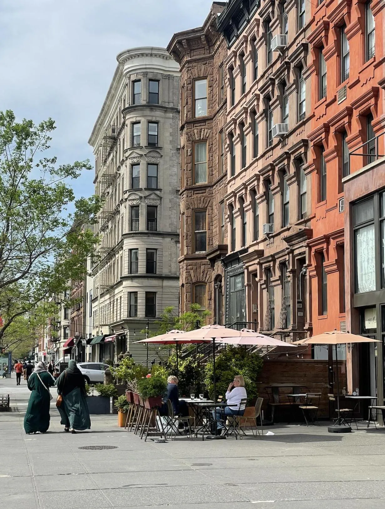 Day in NYC Townhouse Apartment