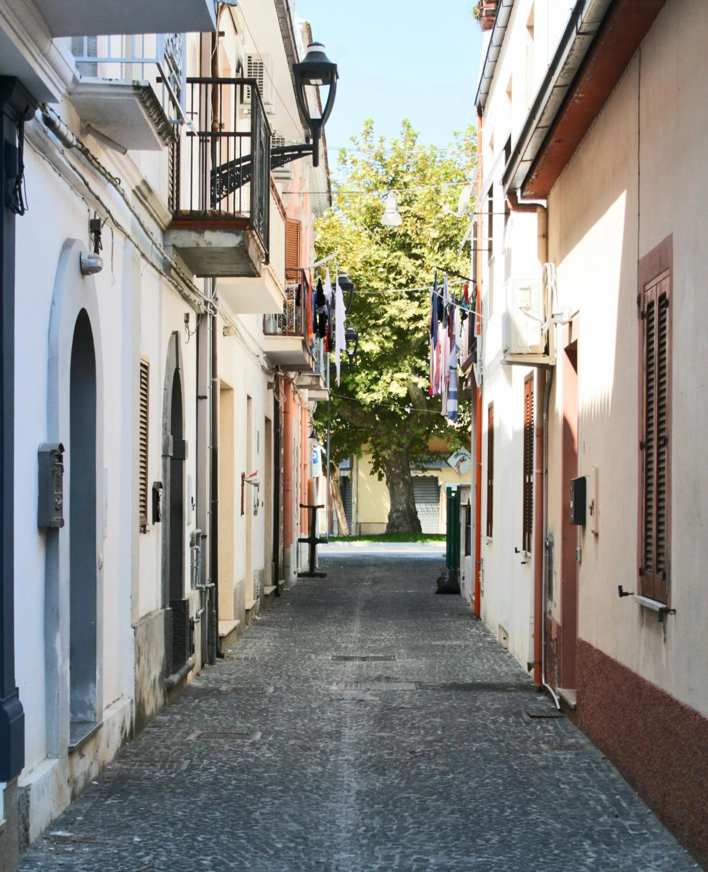 Property building in Praja vecchia