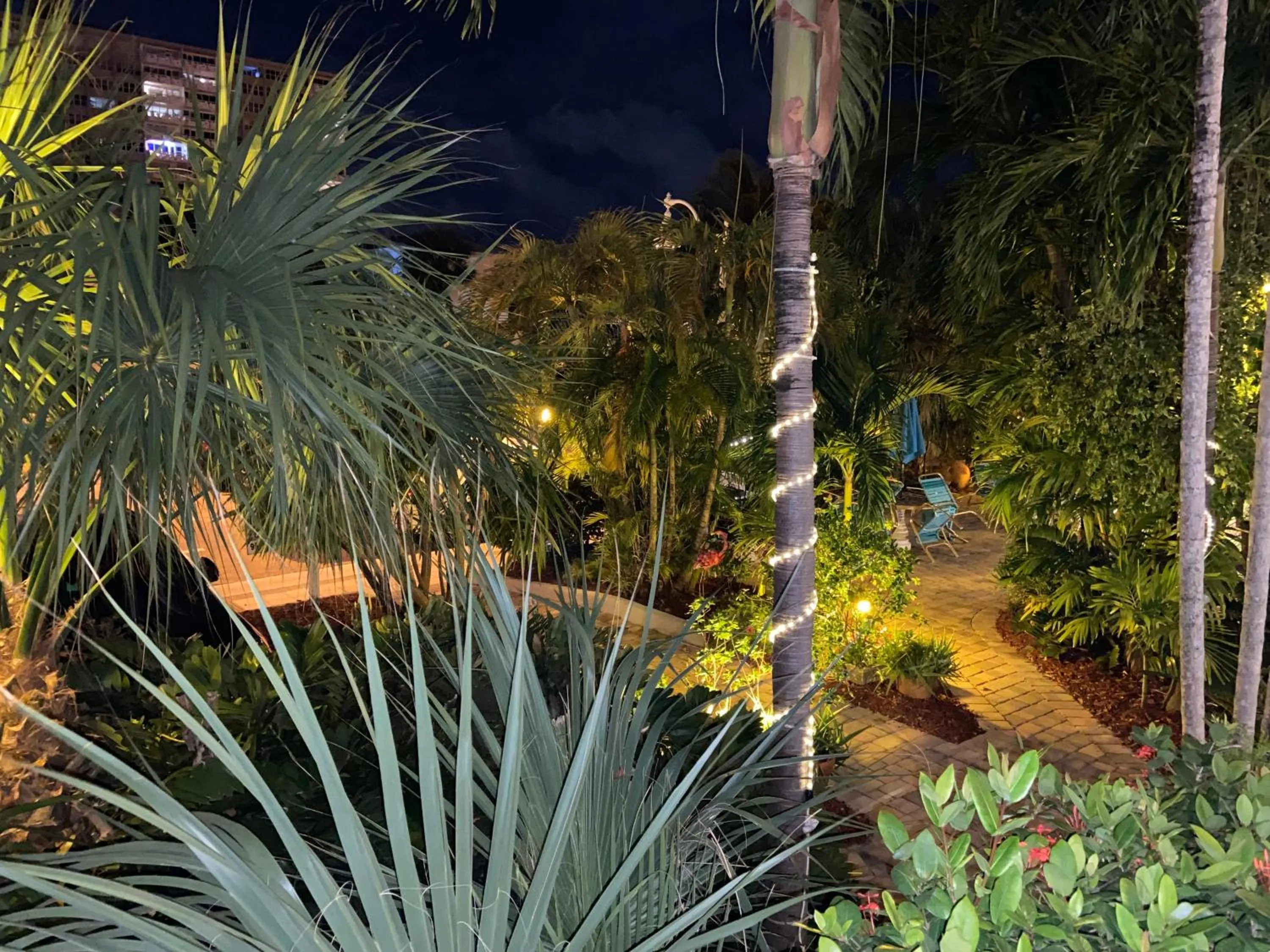 Property building in Beach Tide Motel