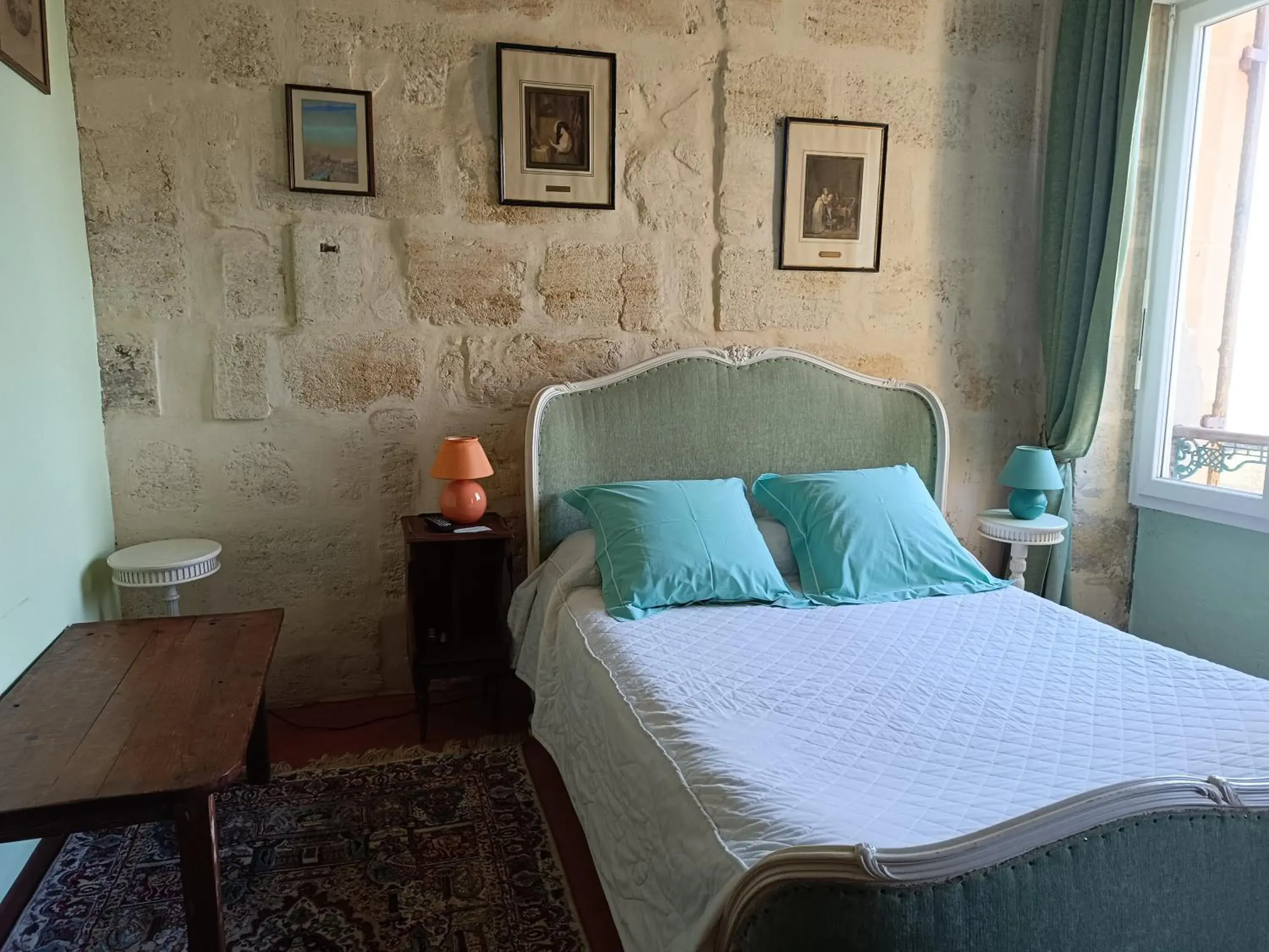 Double Room in Le chez nous Double Room in Le chez nous