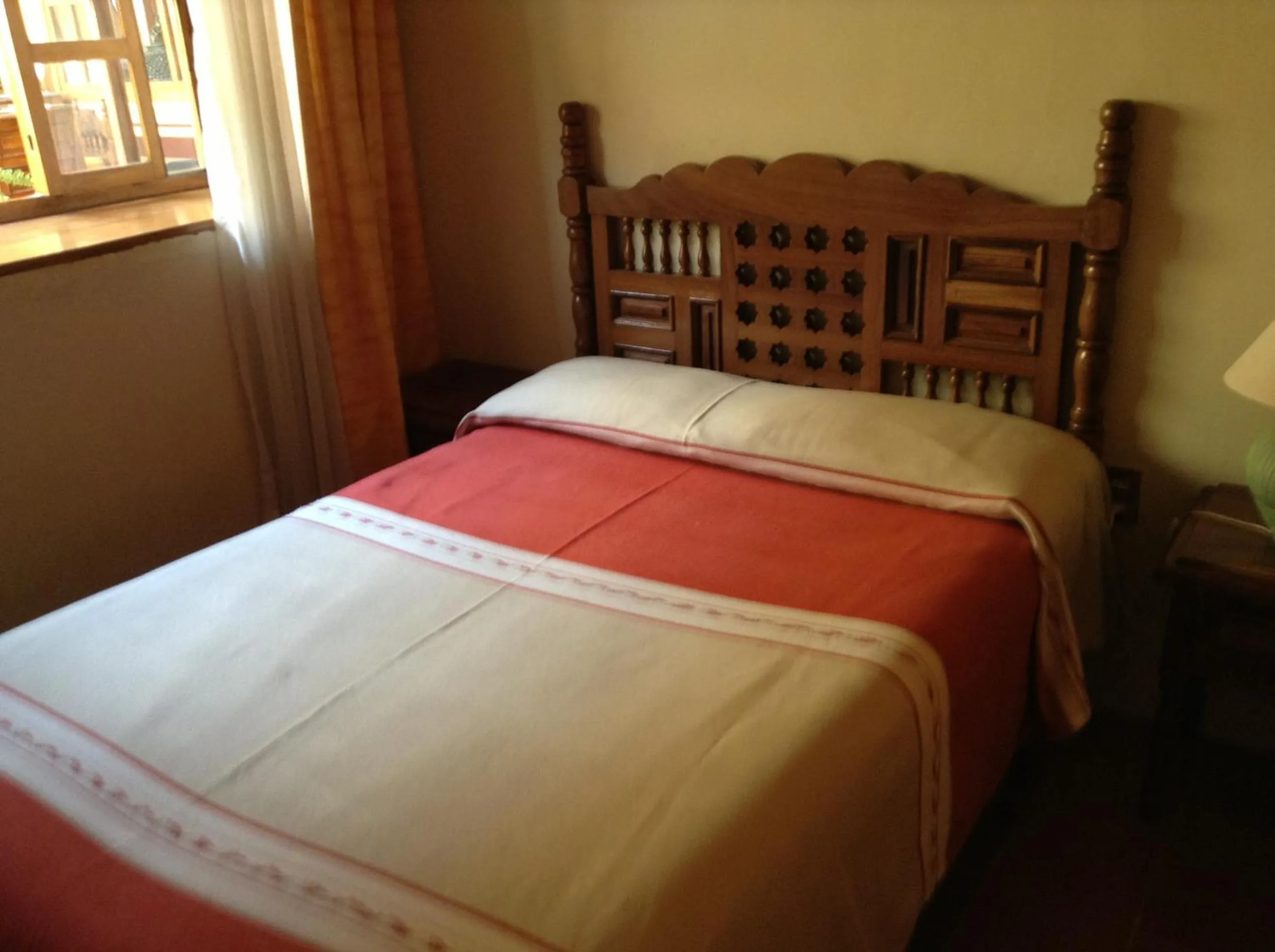 Bed in Posada de la Salud