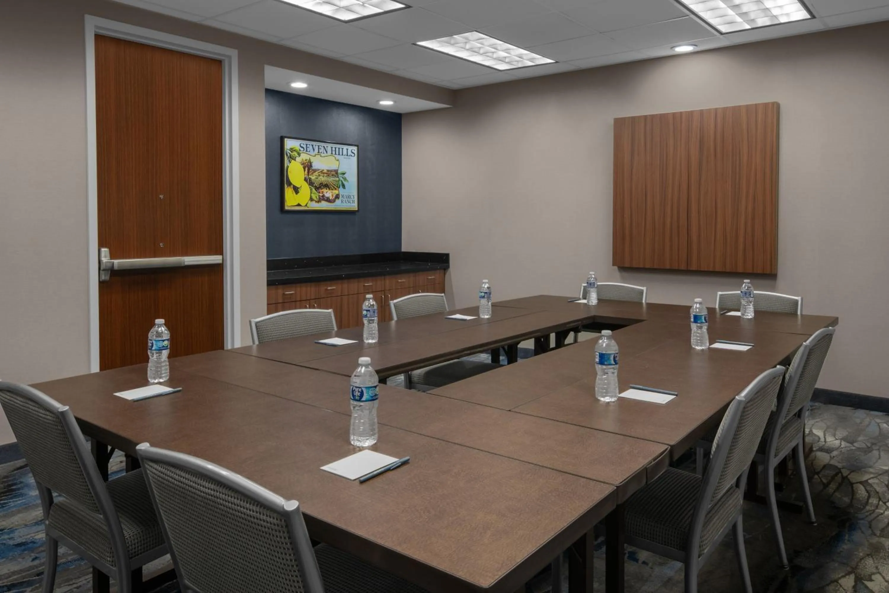 Meeting/conference room in Fairfield Inn & Suites by Marriott Tustin Orange County