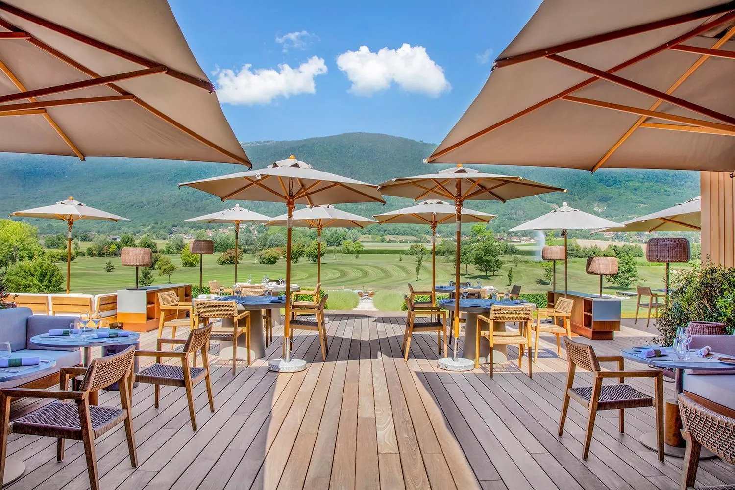 Restaurant/places to eat in Jiva Hill Resort - Genève