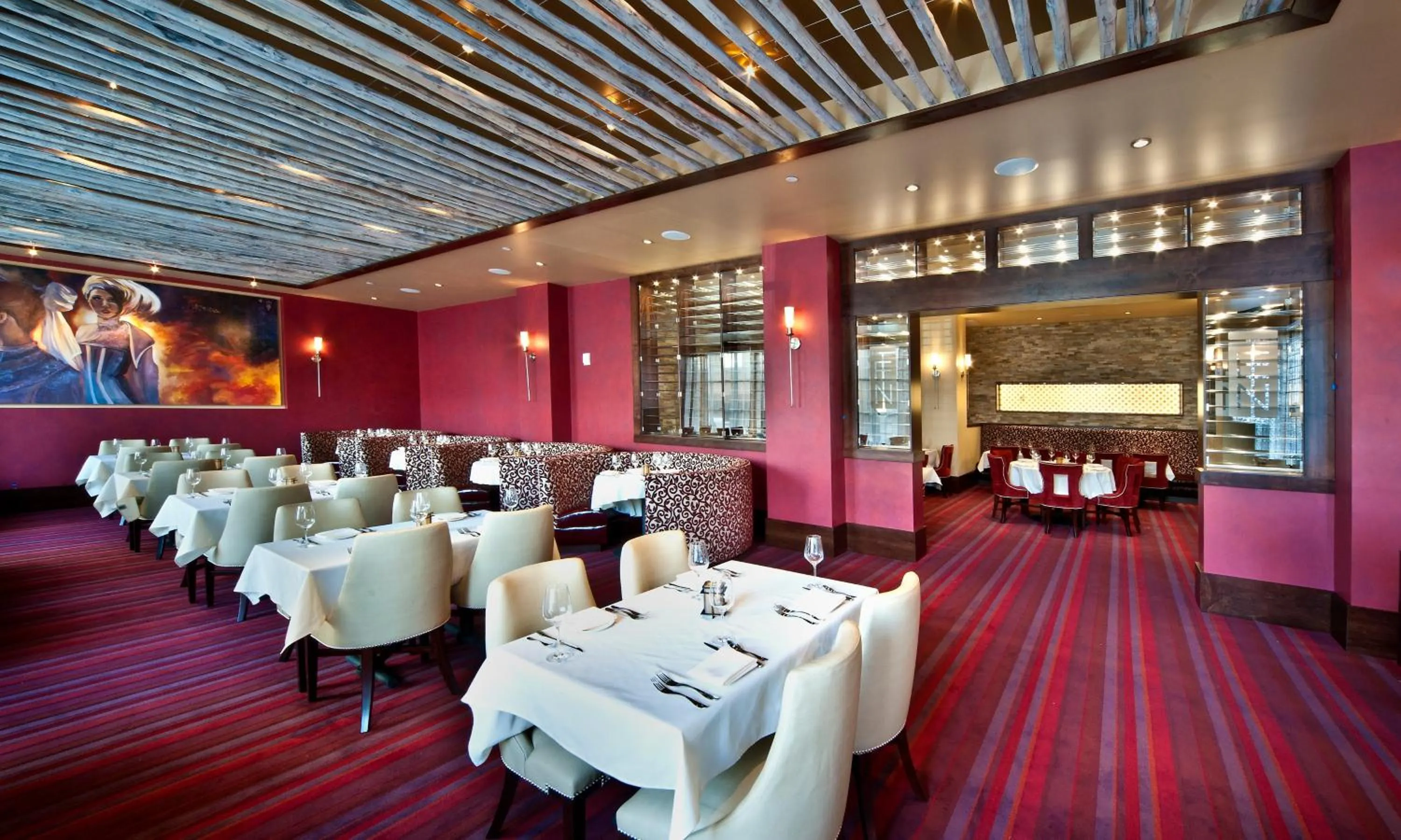 Restaurant/places to eat in Northern Hotel