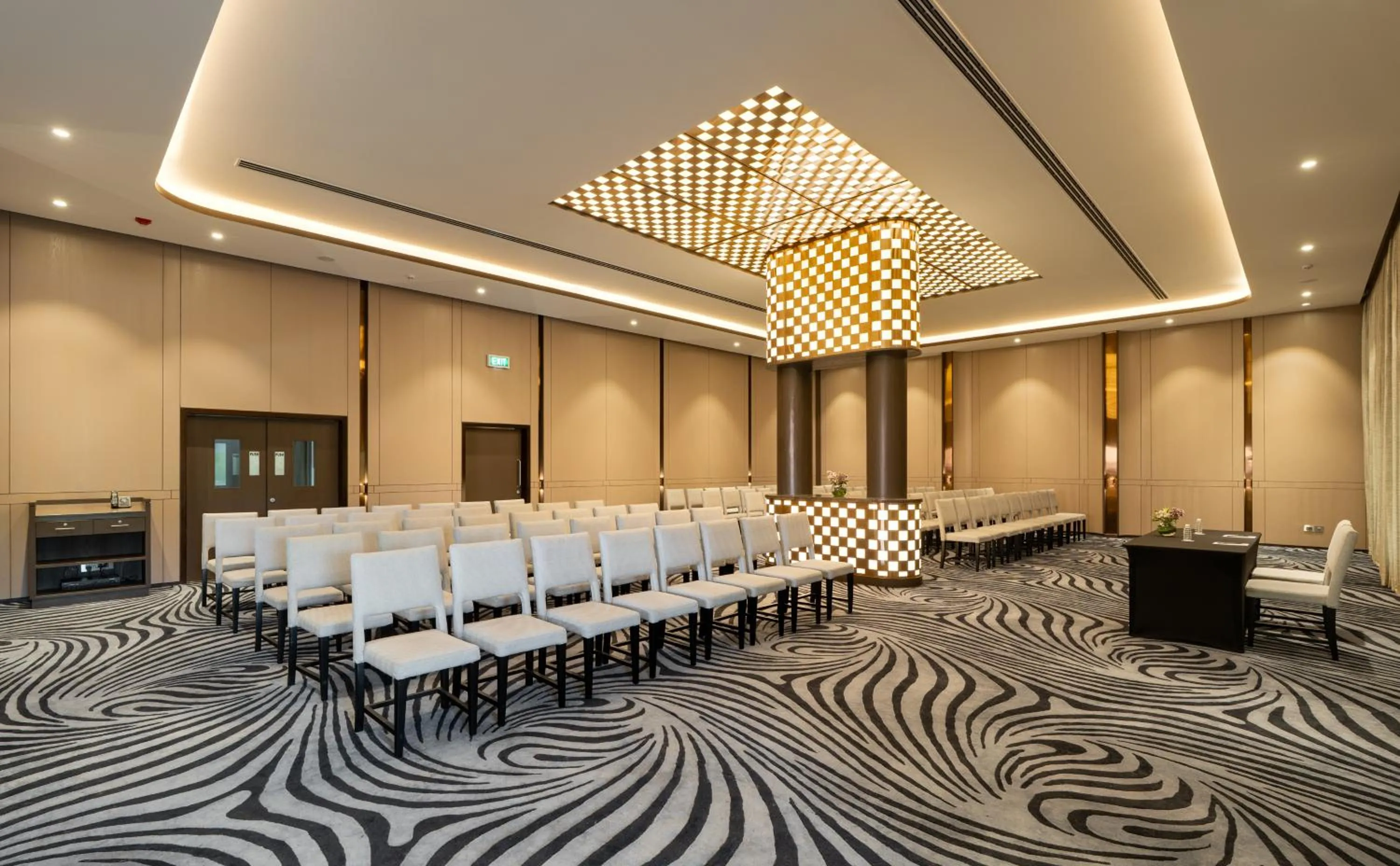 Banquet/Function facilities in Palm Meadows Resort