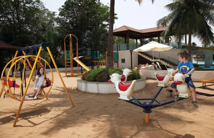 Day in Palm Meadows Resort