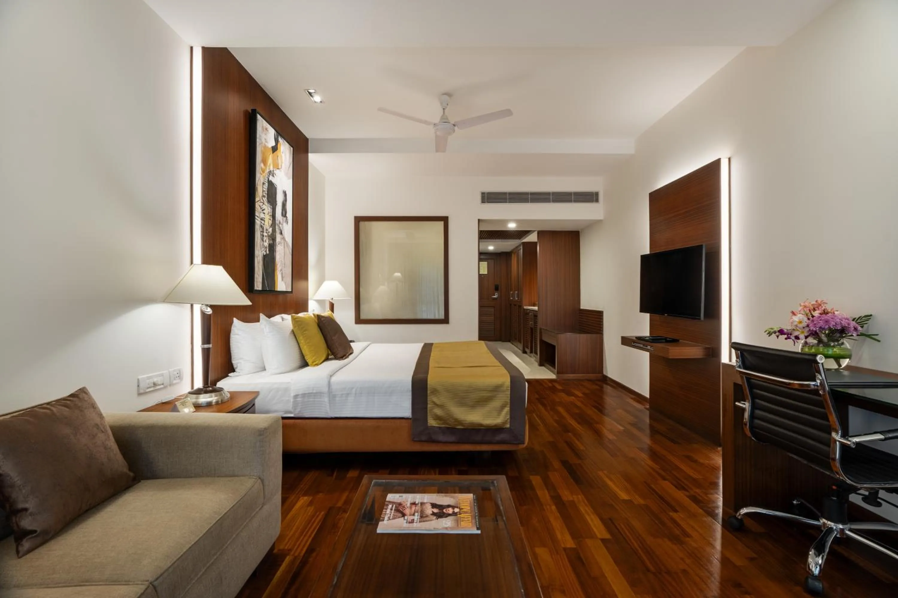 Bedroom, Bed in Palm Meadows Resort