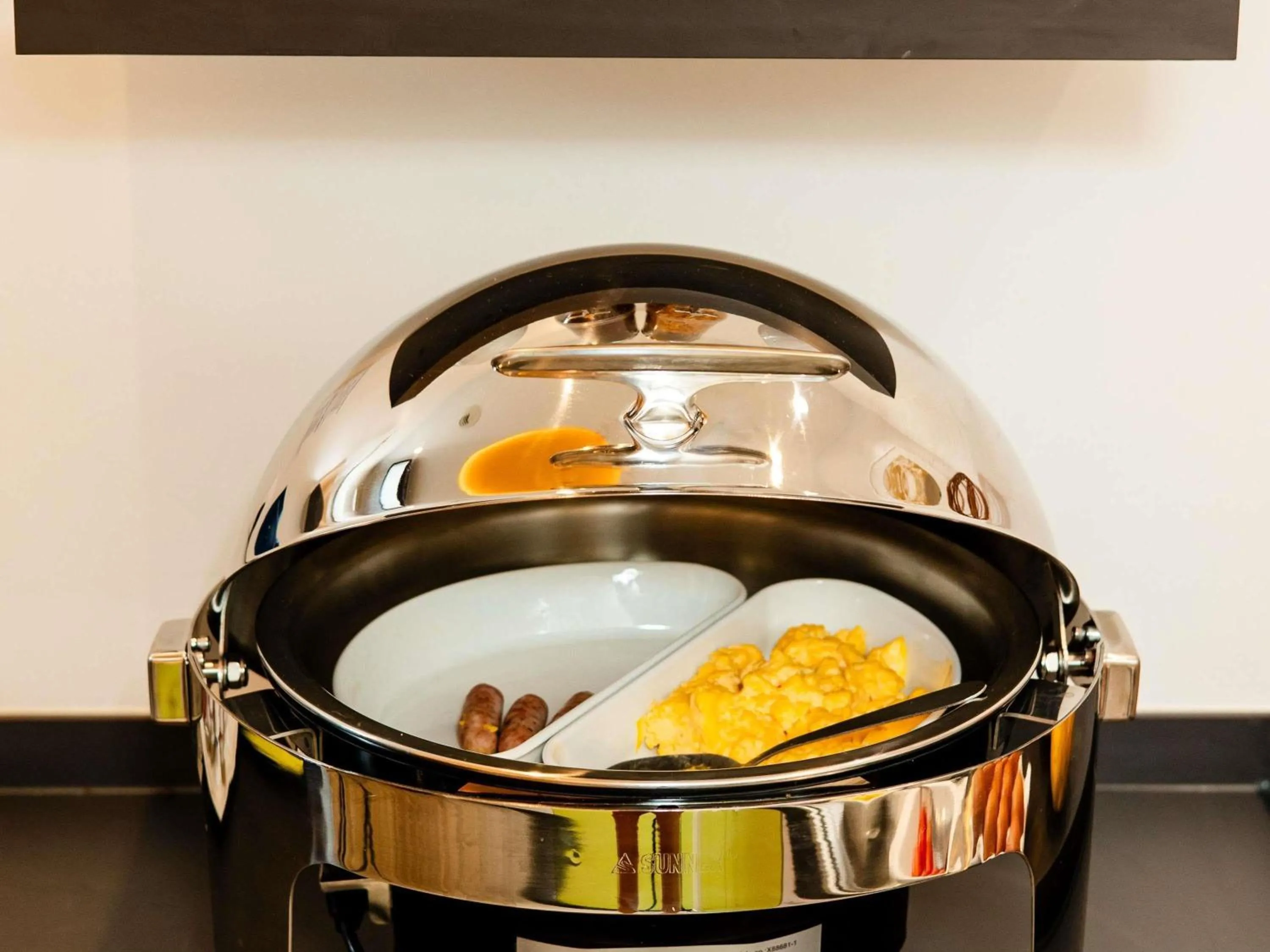 Breakfast in ibis Styles Paris La Défense Courbevoie