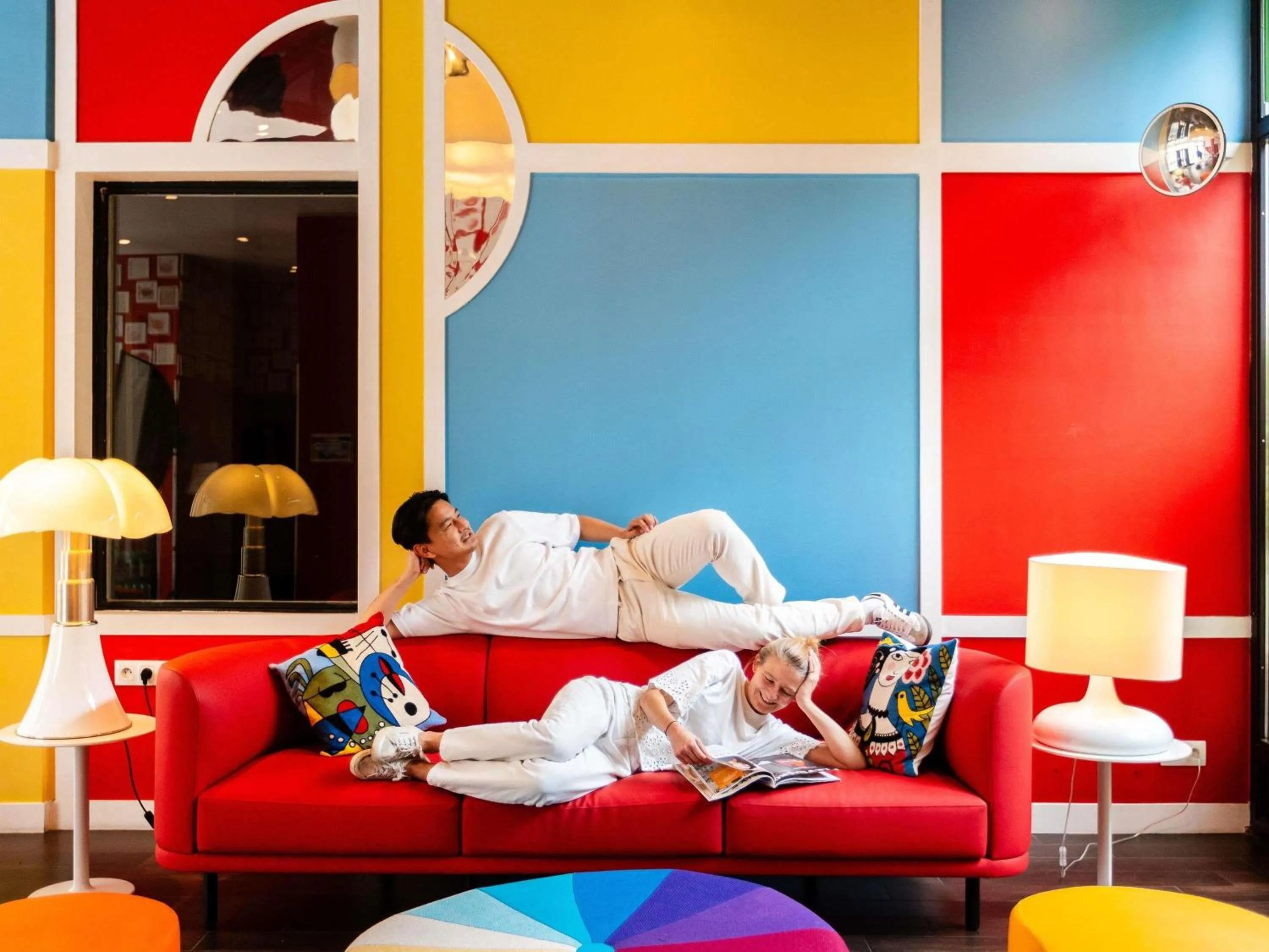 Property building, Bed in ibis Styles Paris La Défense Courbevoie