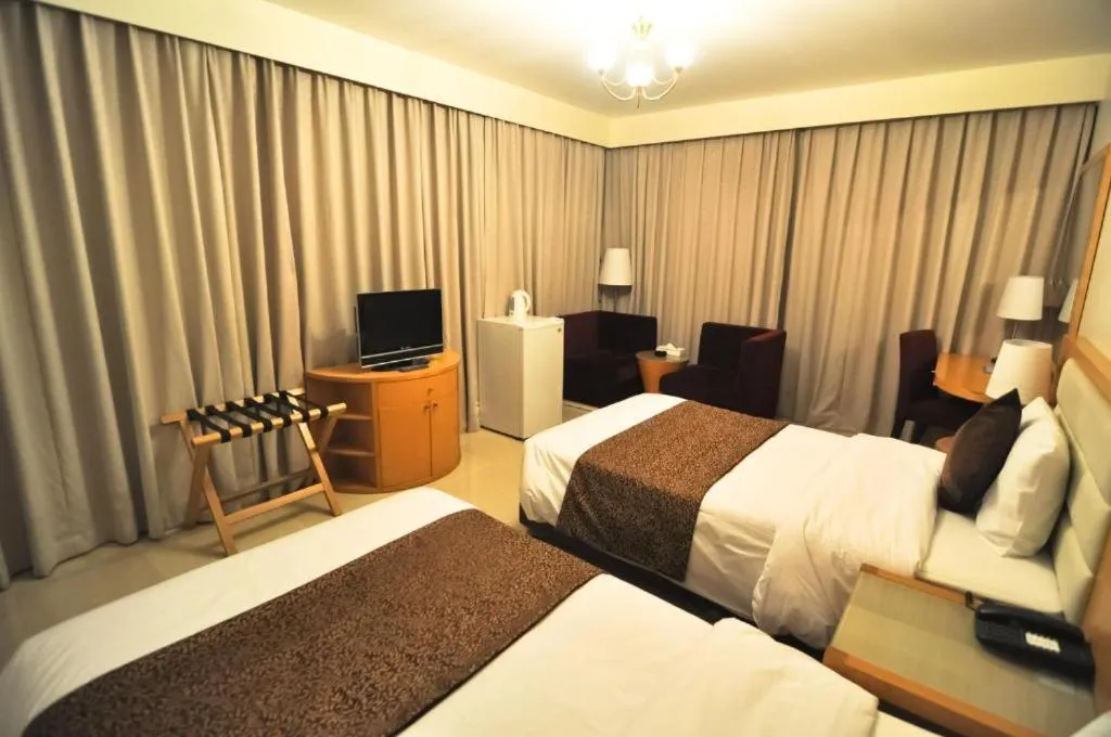 TV and multimedia, Bed in Phoenicia Grand Hotel