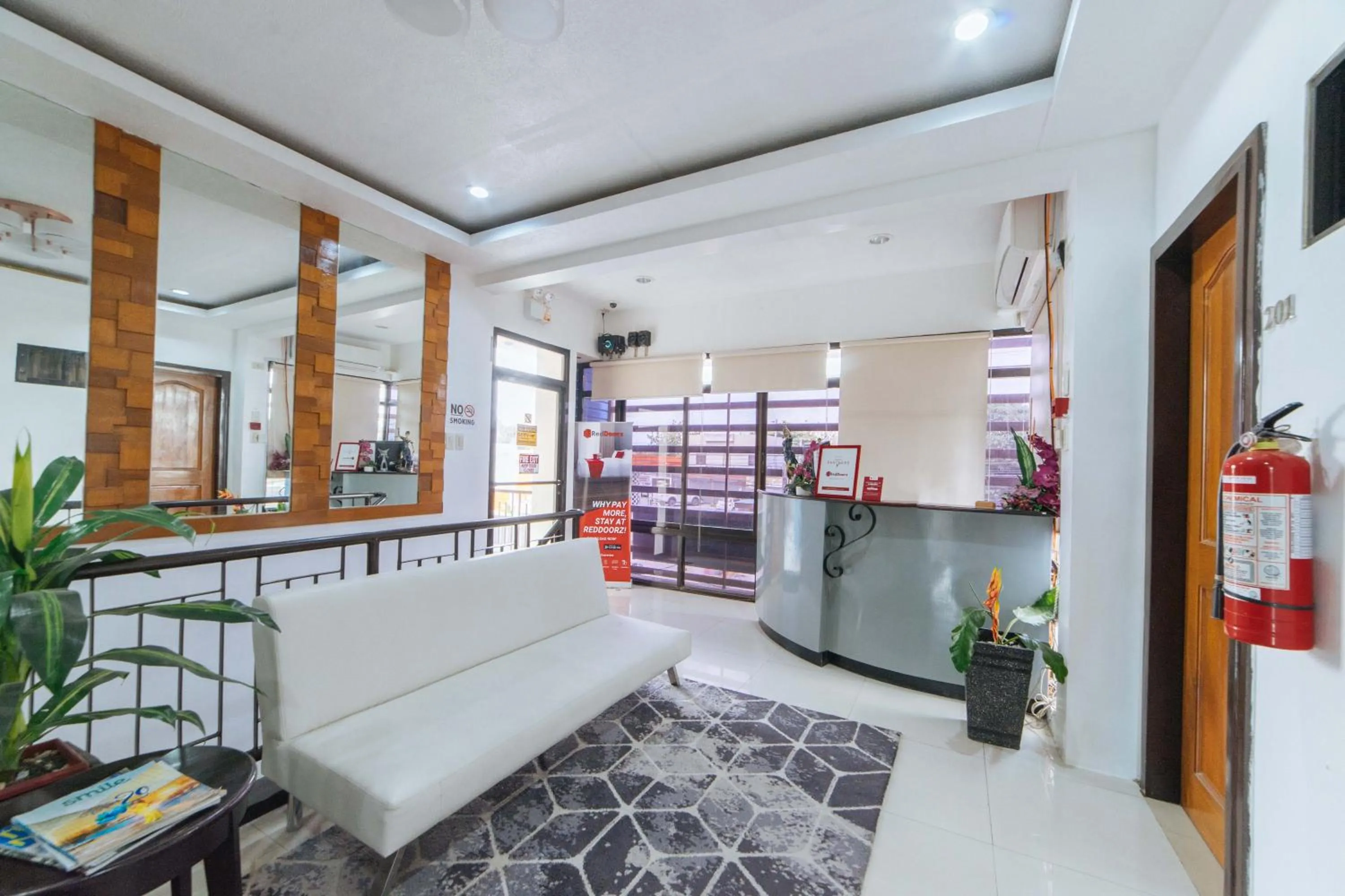 Lobby or reception in RedDoorz Plus near Dadiangas Heights