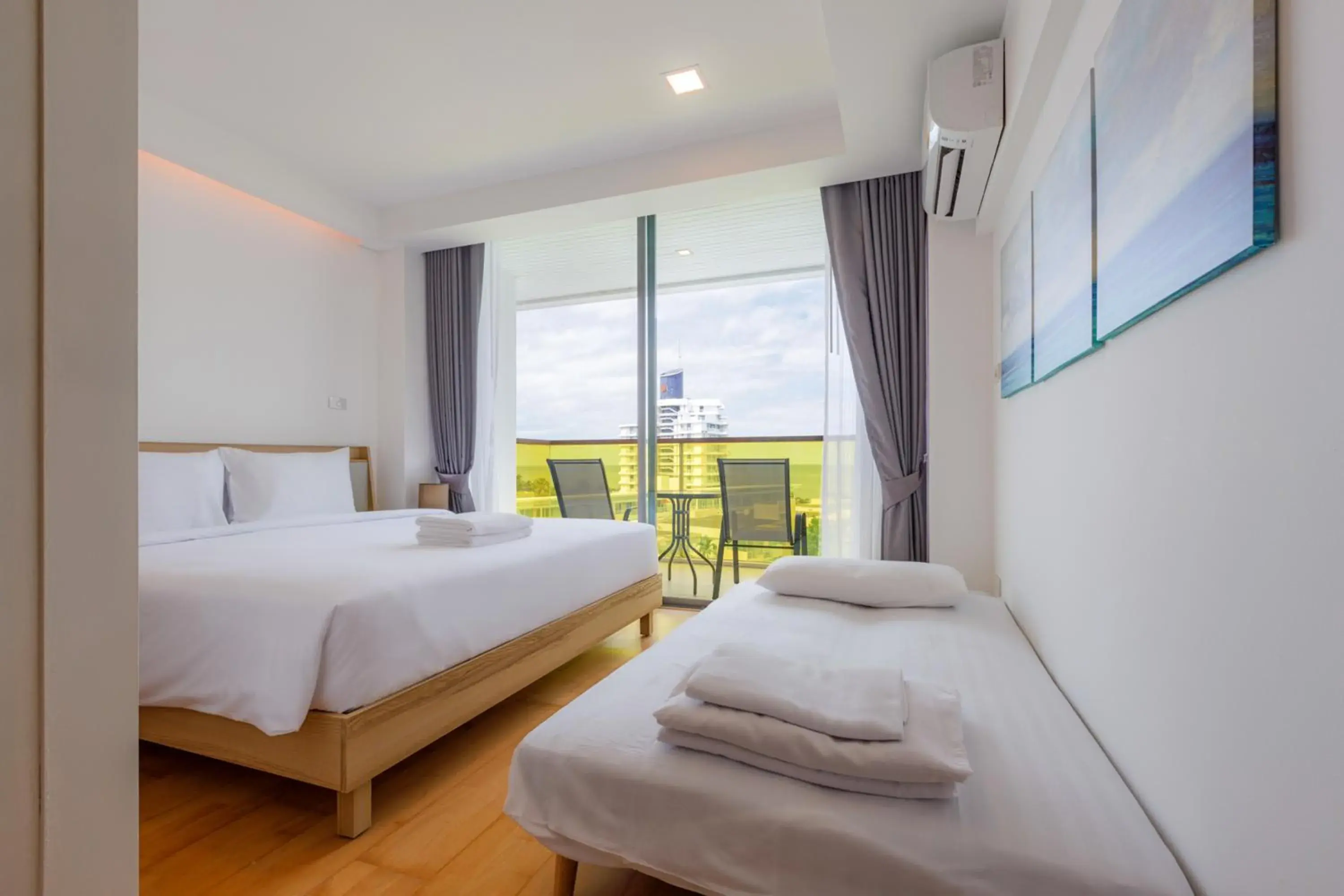 Apartment with Sea View in Rocco Hua Hin Beach Seaview Apartment with Sea View in Rocco Hua Hin Beach Seaview