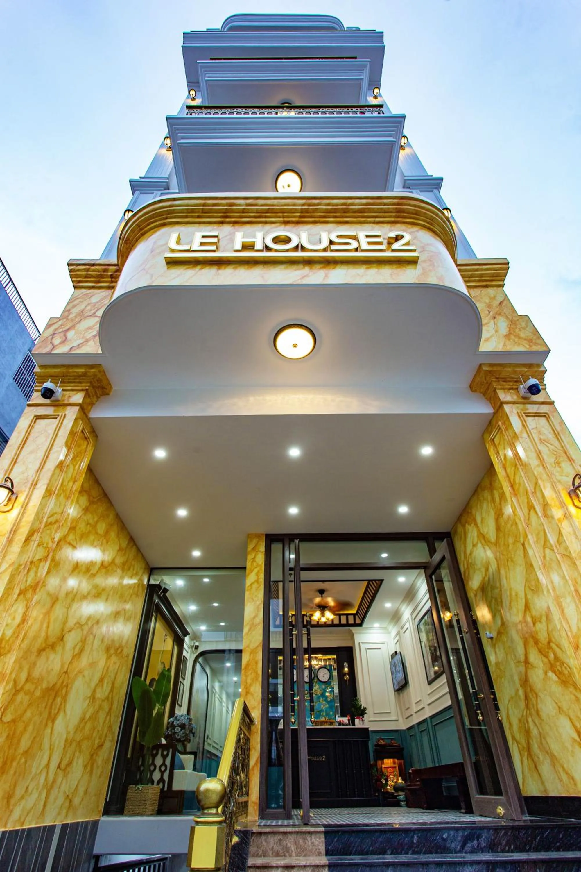 Property building in Le House Hotel and Studio