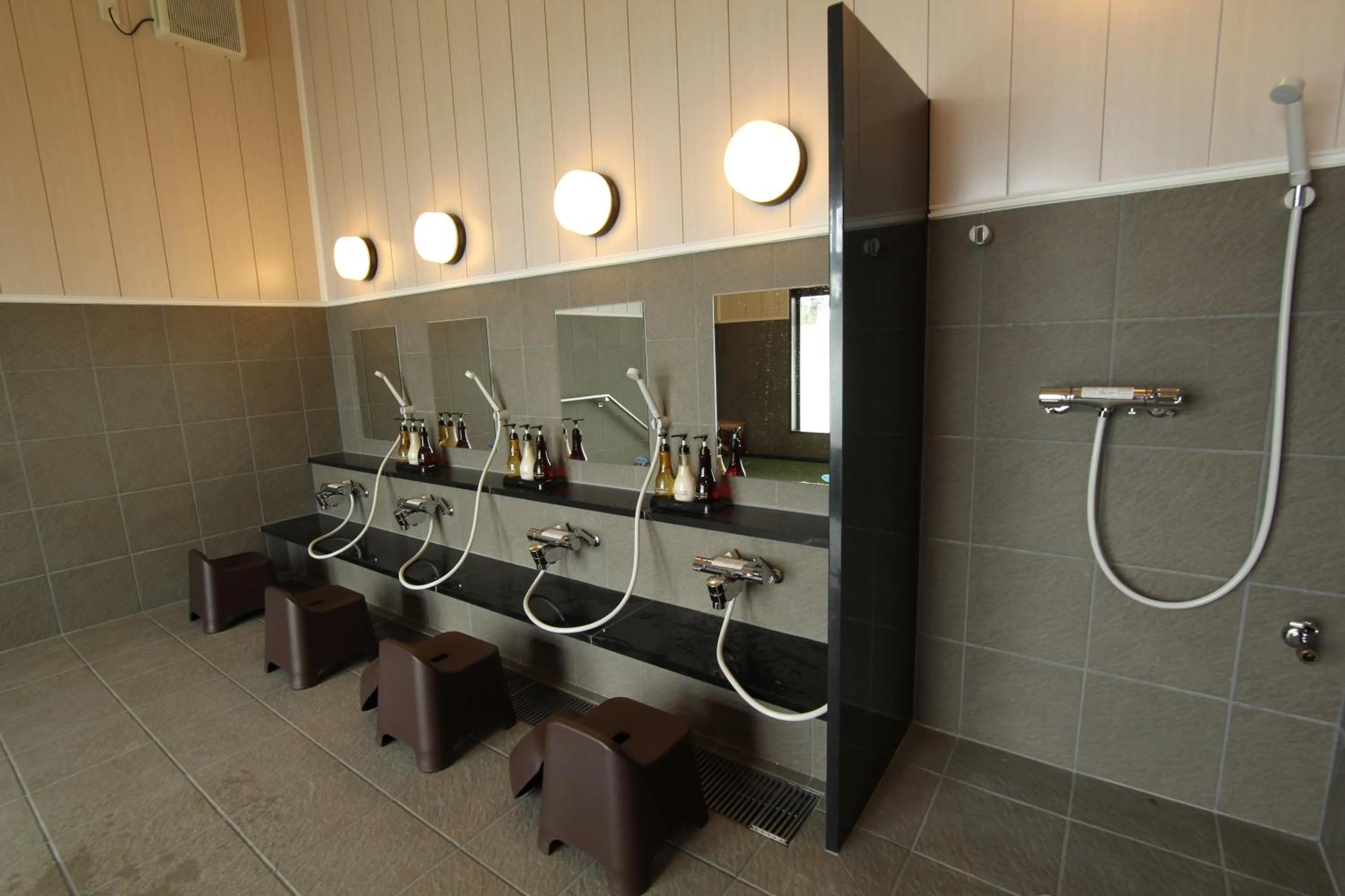 Hot Spring Bath in Hotel Kifu Club Shiretoko