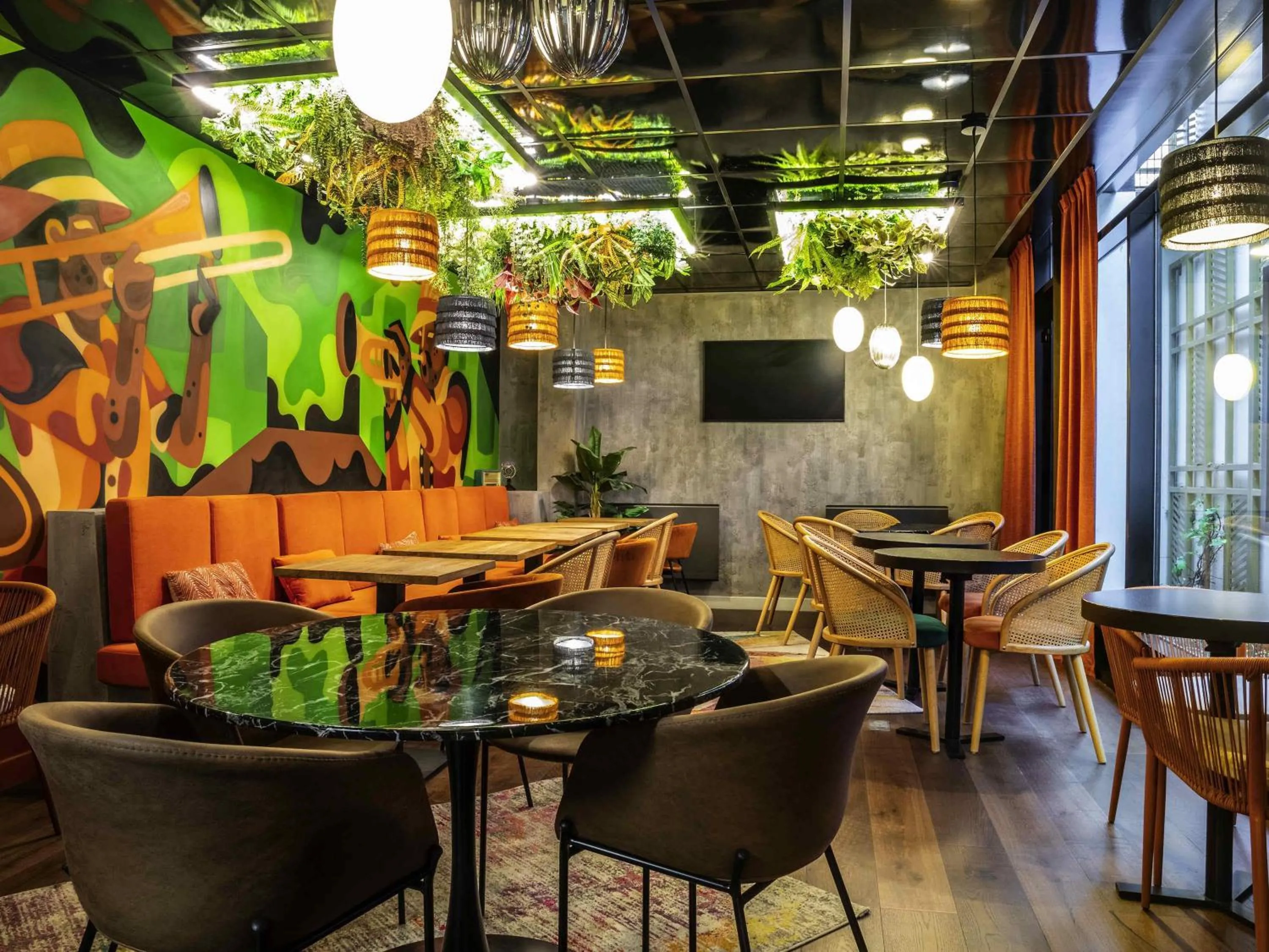 Property building in ibis Paris Place d’Italie 13ème