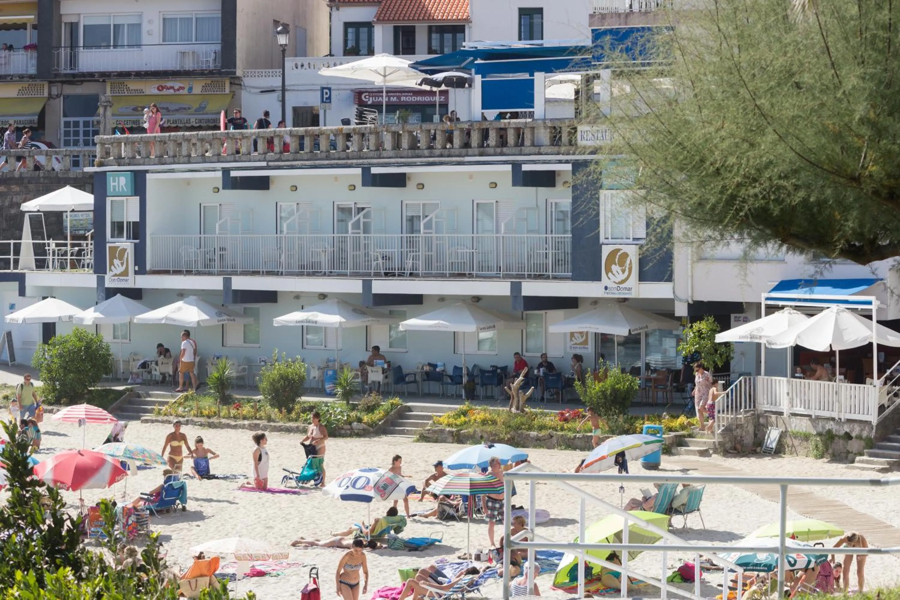Facade/entrance in O Son Do Mar