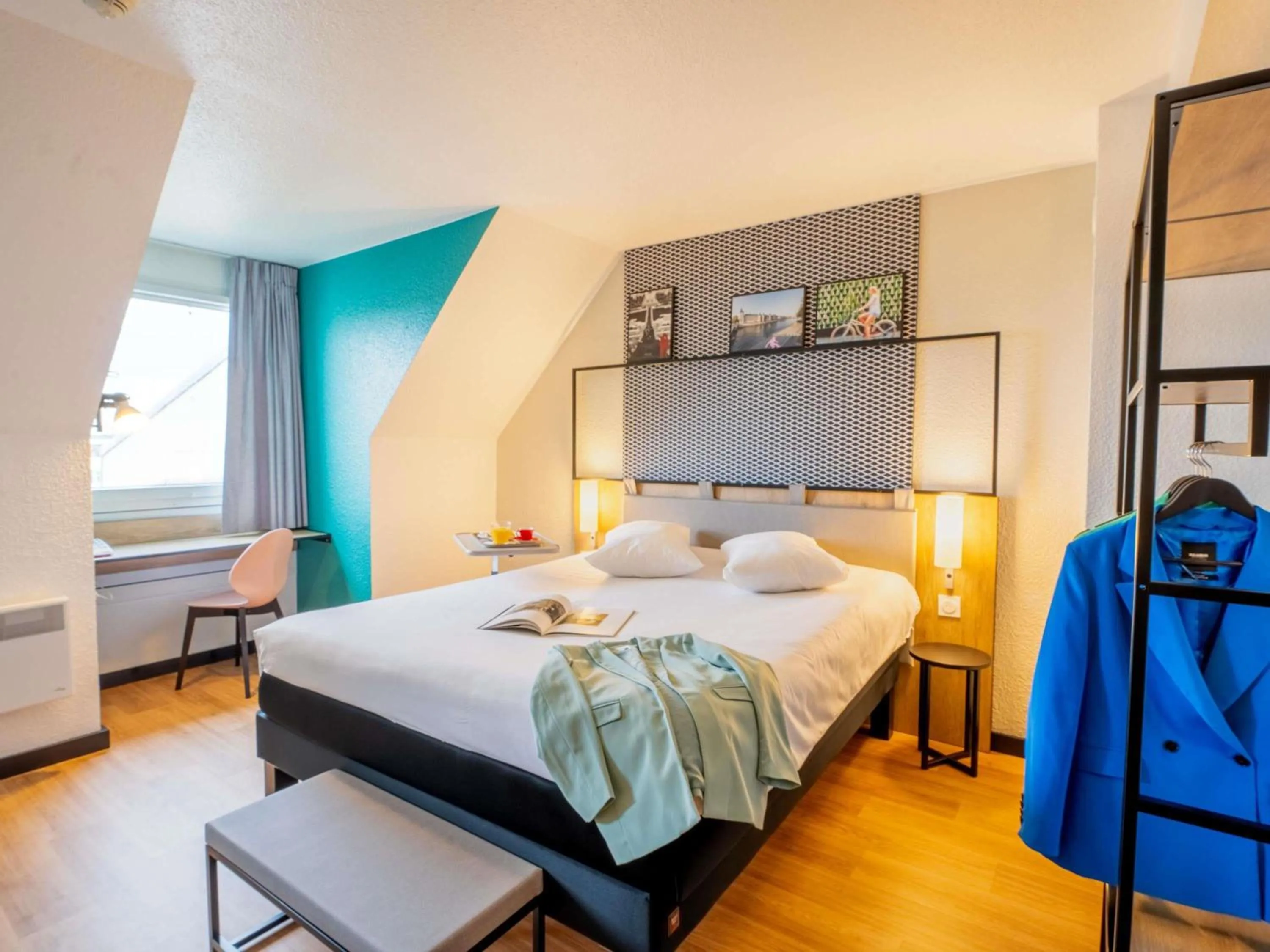 Bedroom, Bed in ibis Paris Vanves Parc des Expositions