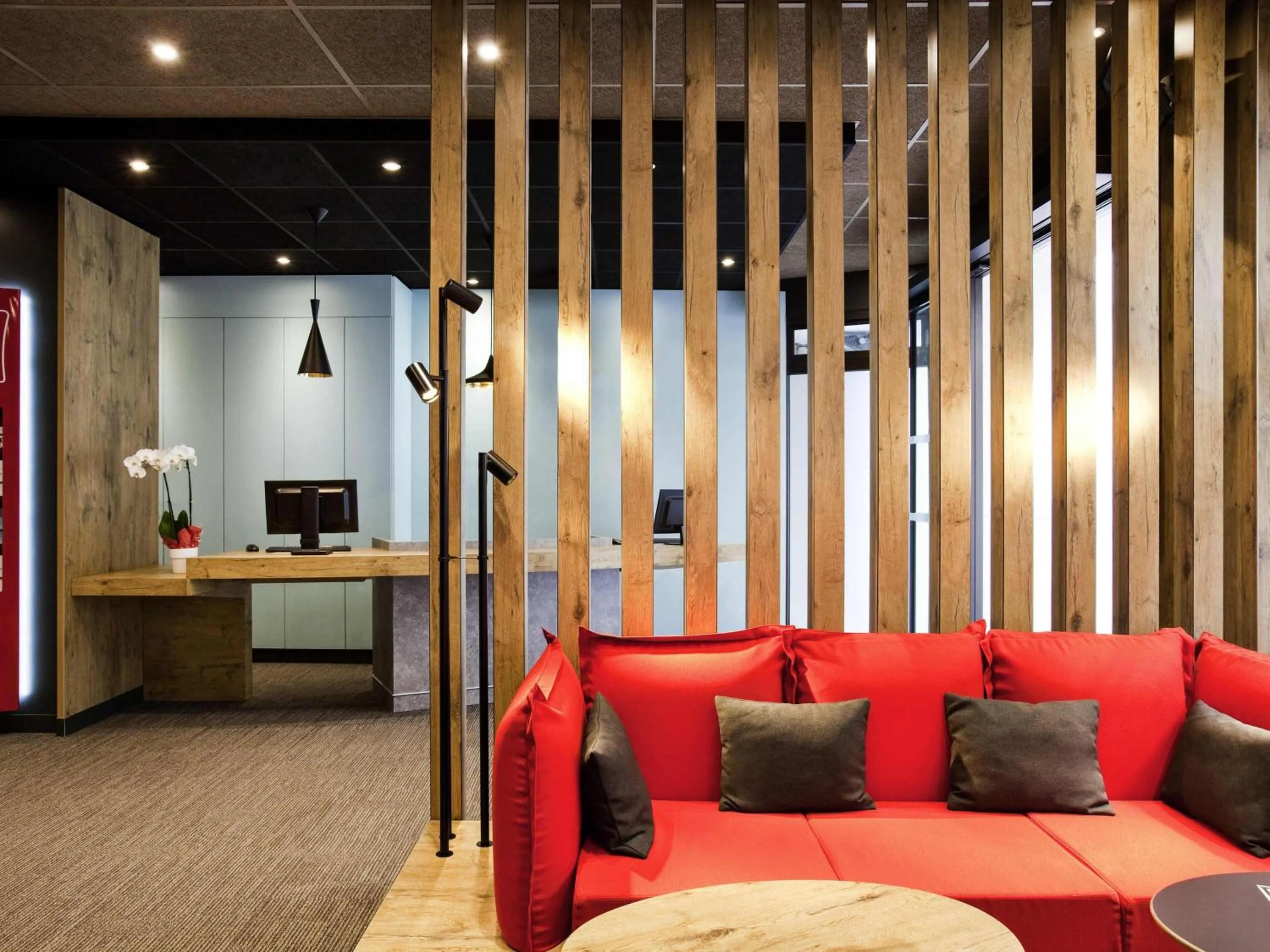 Lounge or bar in ibis Paris Gare De L'Est TGV