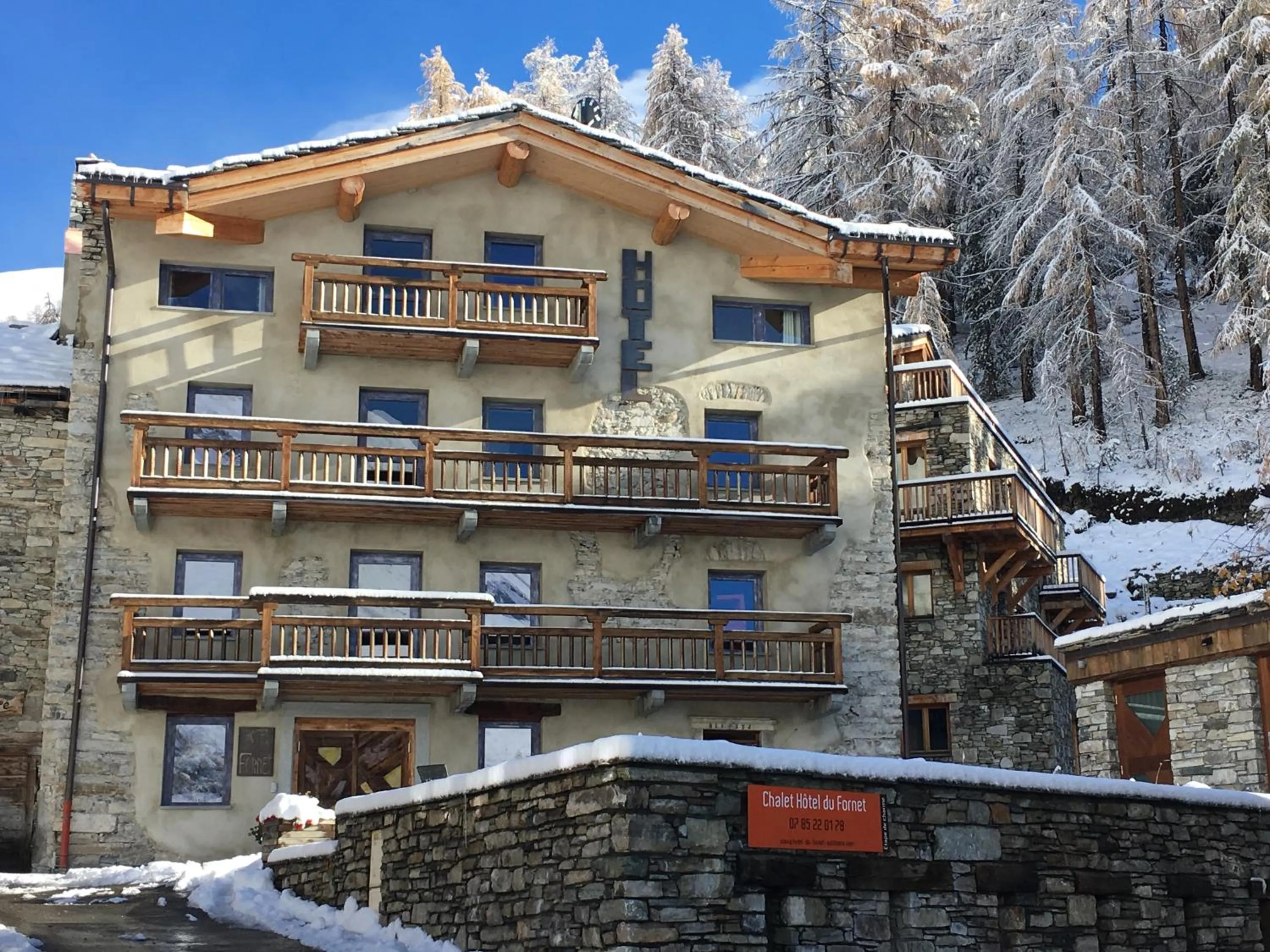 Winter in Chalet Hotel Du Fornet