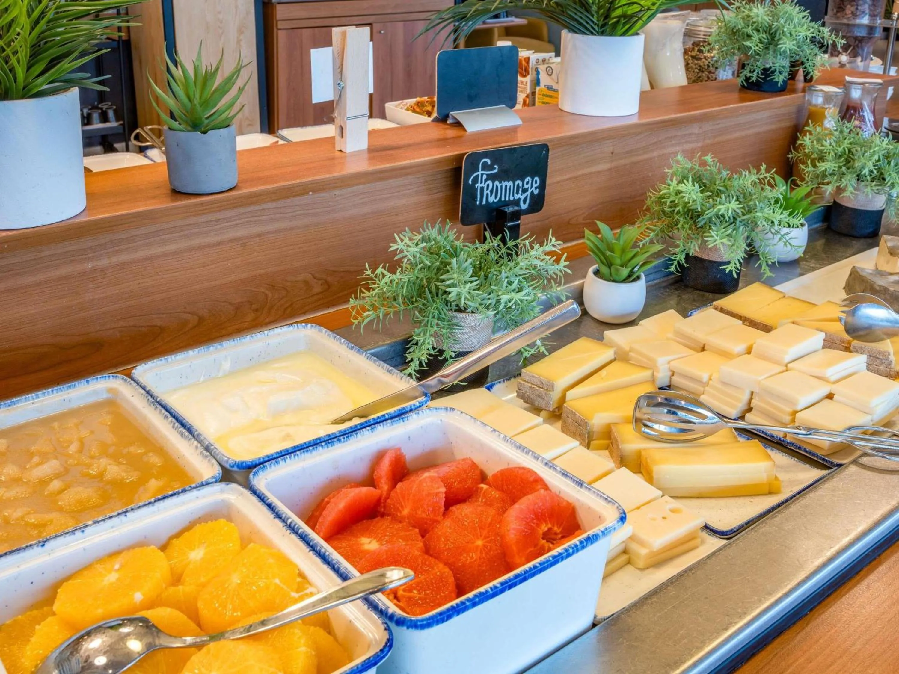 Breakfast in ibis Paris 17 Clichy-Batignolles