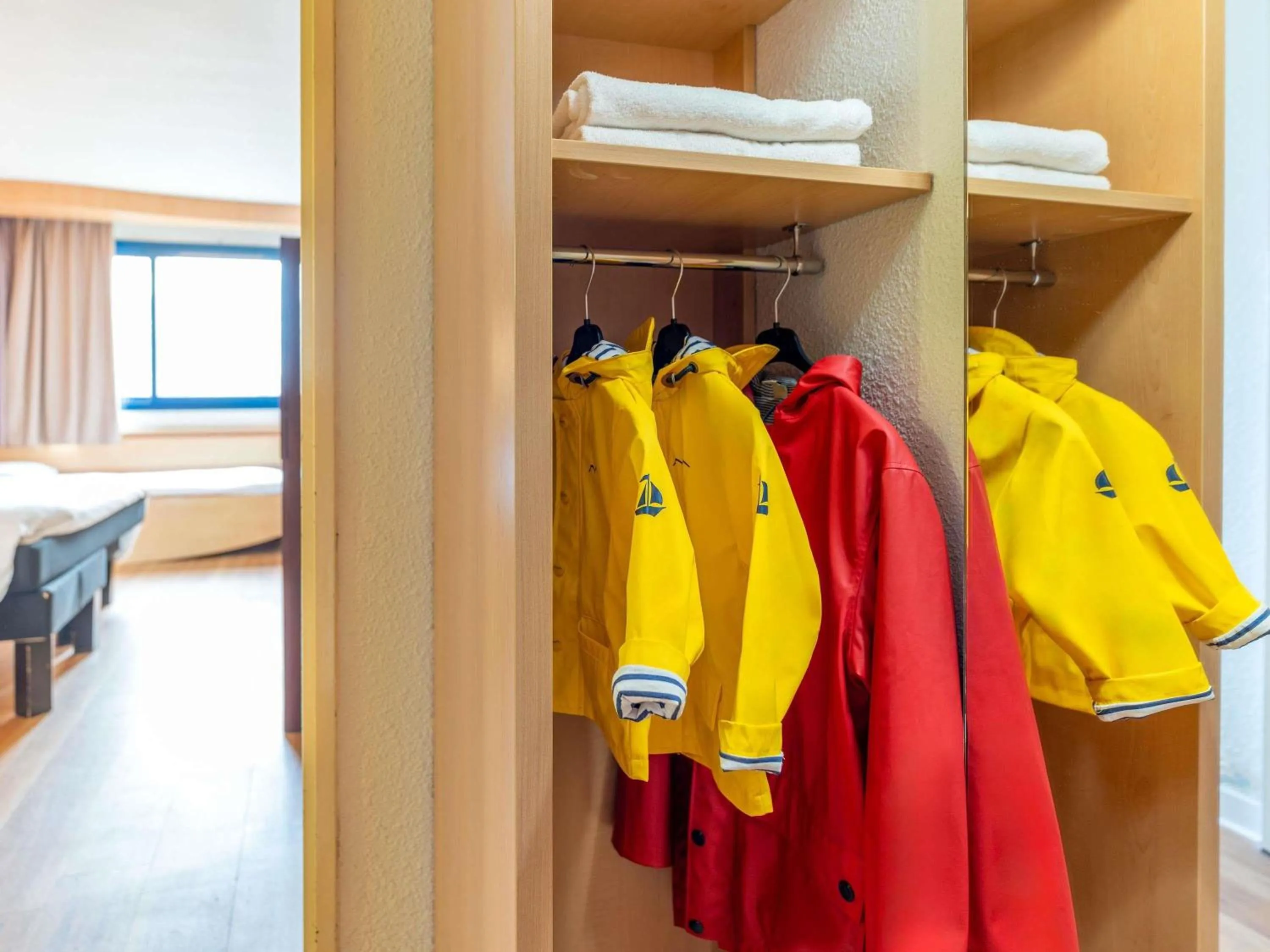 Bedroom in ibis Paris 17 Clichy-Batignolles