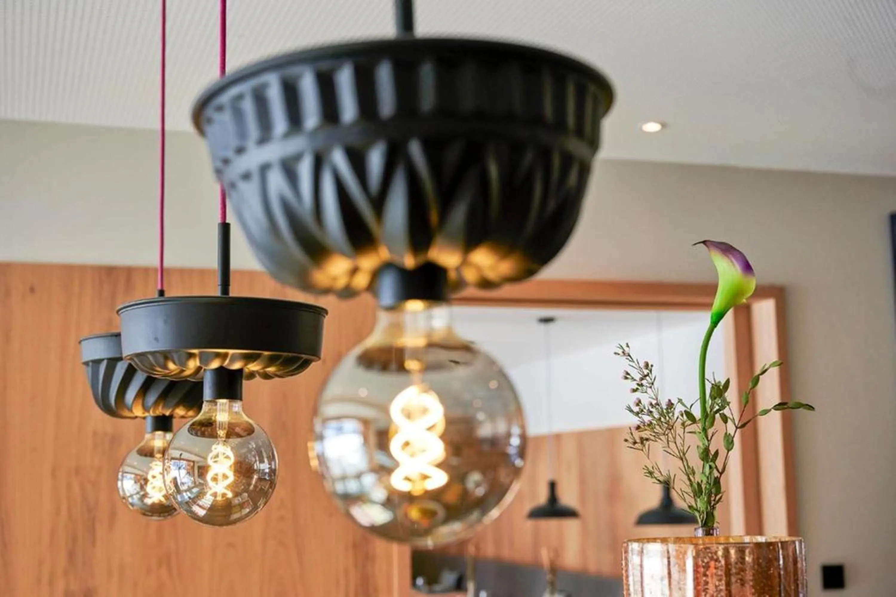 Decorative detail in Wellness und Brunch Hotel MorgenZeit beheizter Naturteich Genuss Frühstück bis 13 Uhr Hochkönig Sommercard